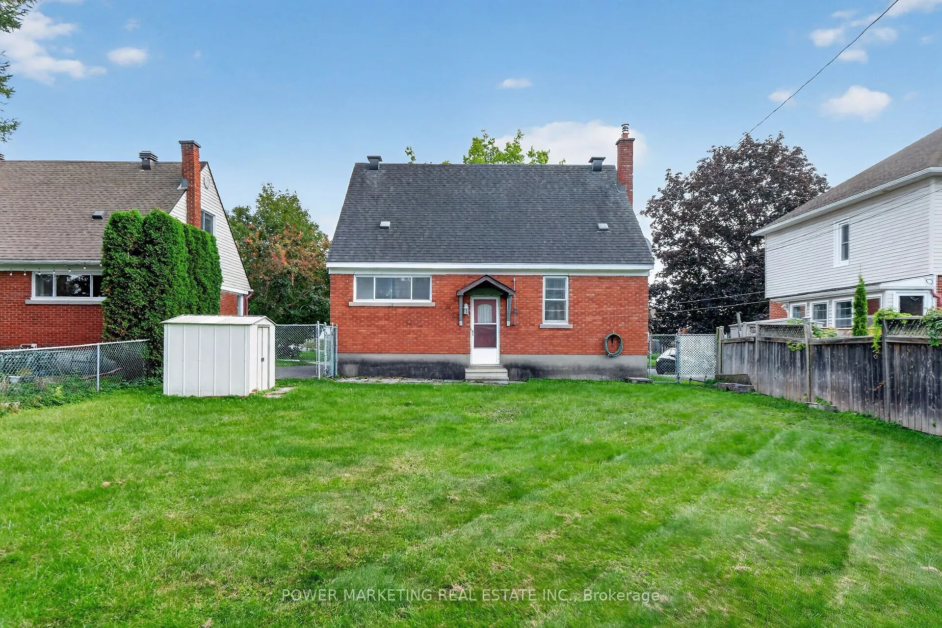 535 Dunbrack Street