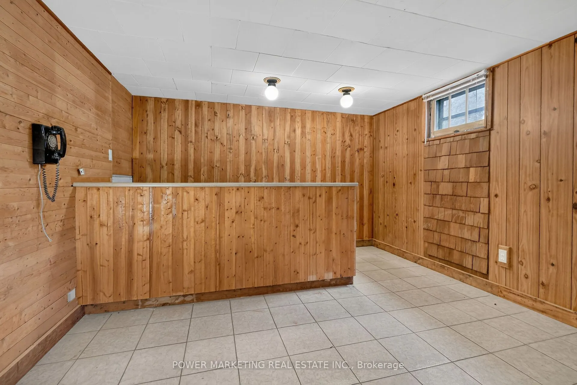 535 Dunbrack Street