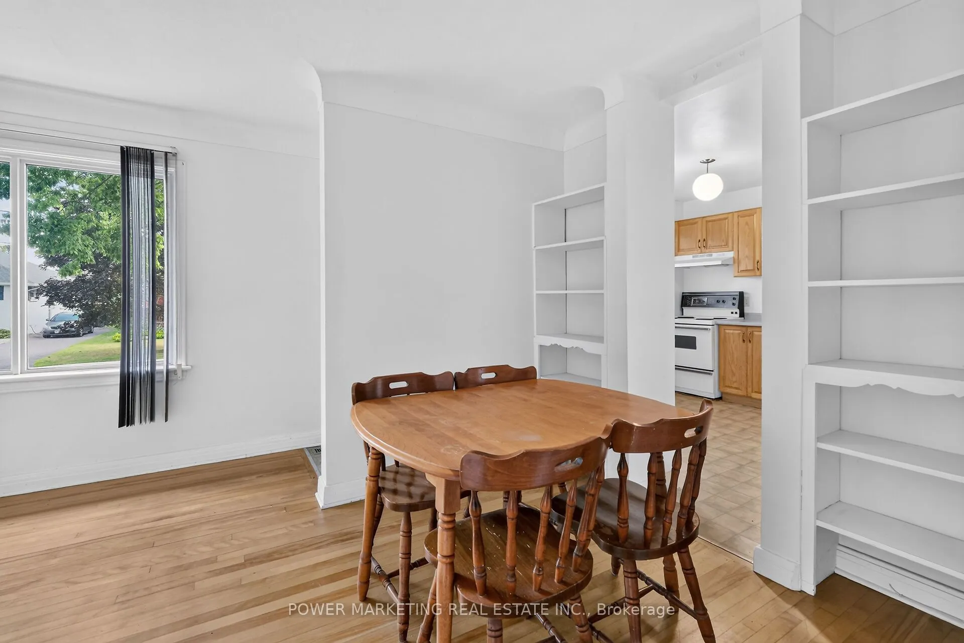 535 Dunbrack Street