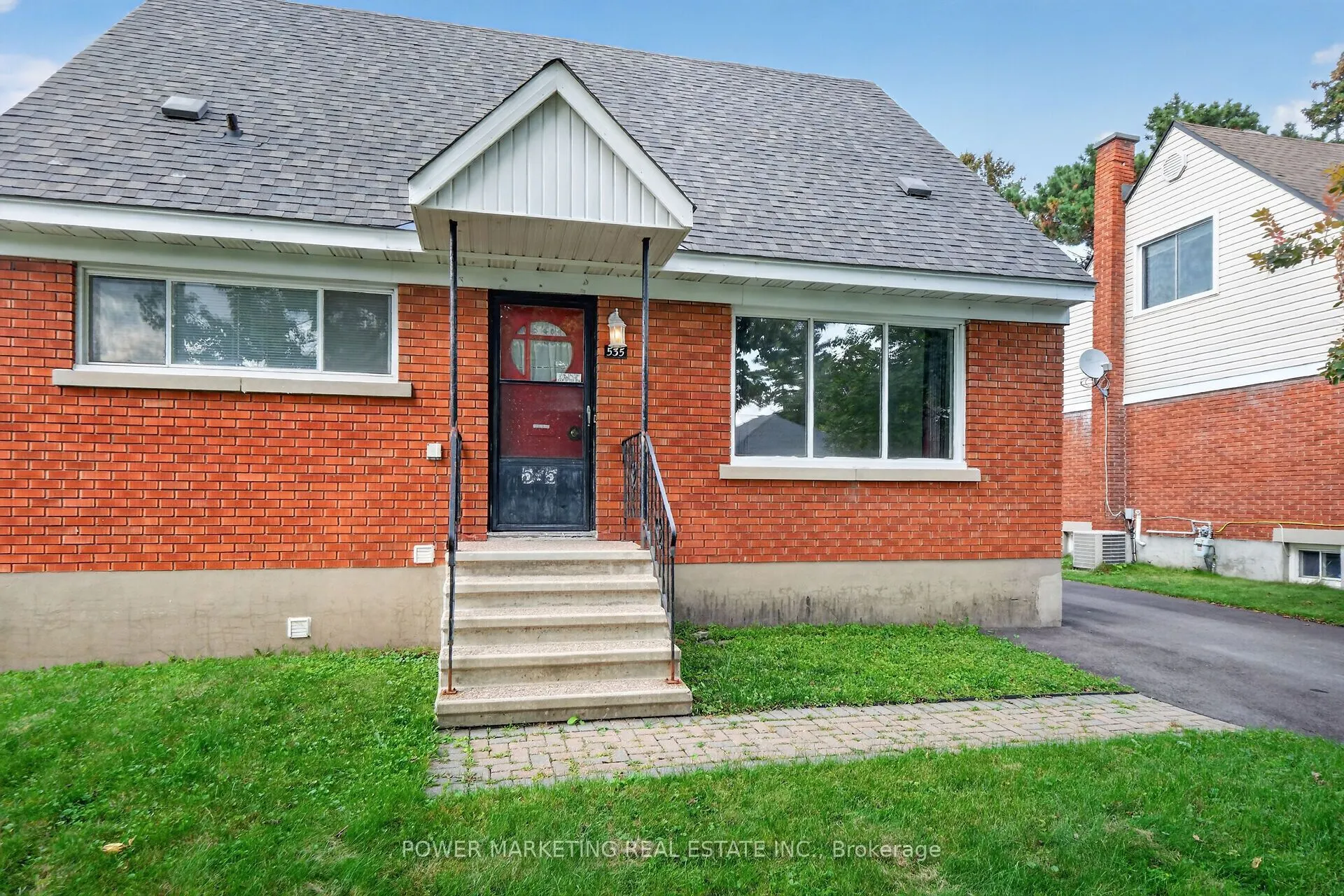 535 Dunbrack Street