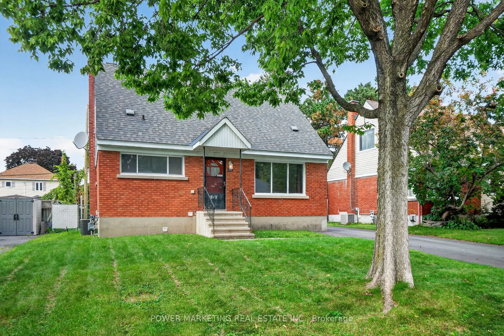 535 Dunbrack Street