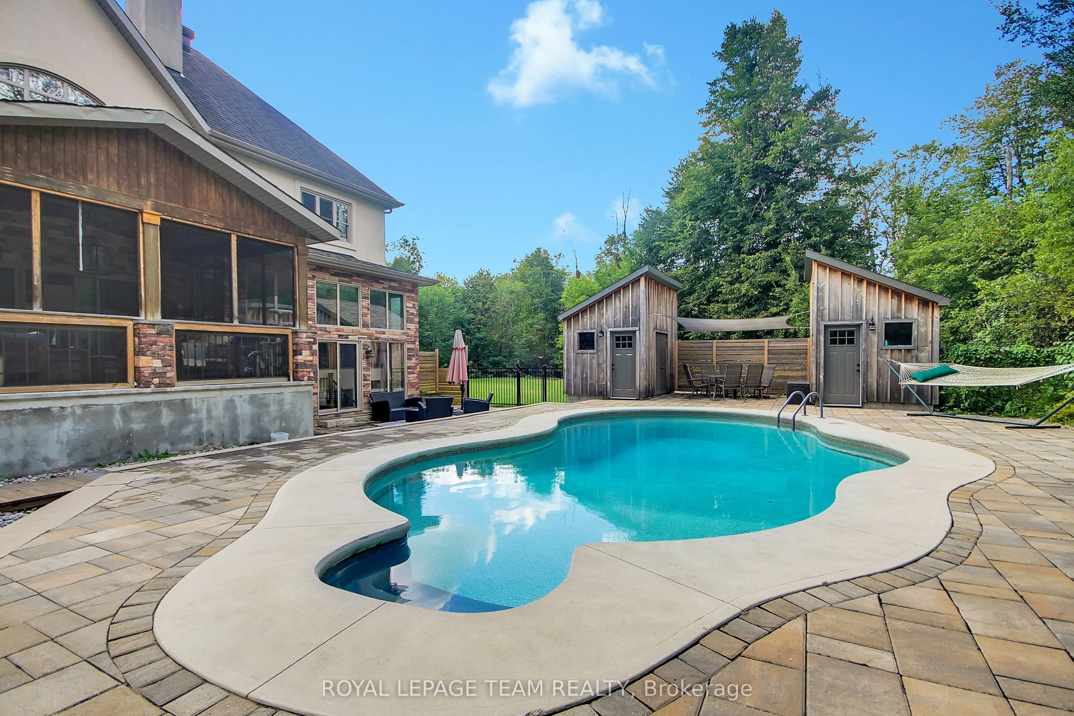 1671 Reindeer Way