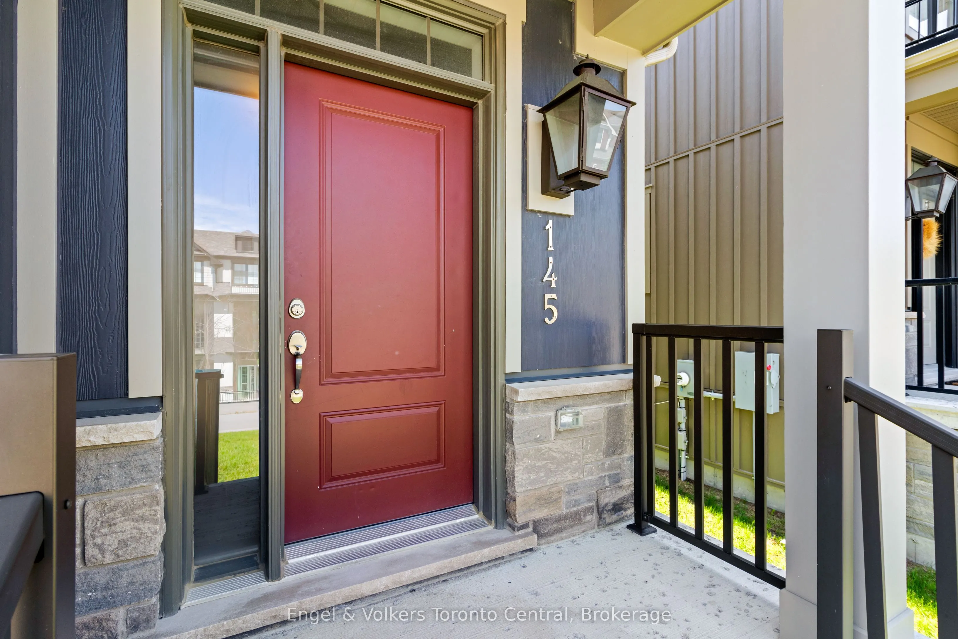 145 Sycamore Street