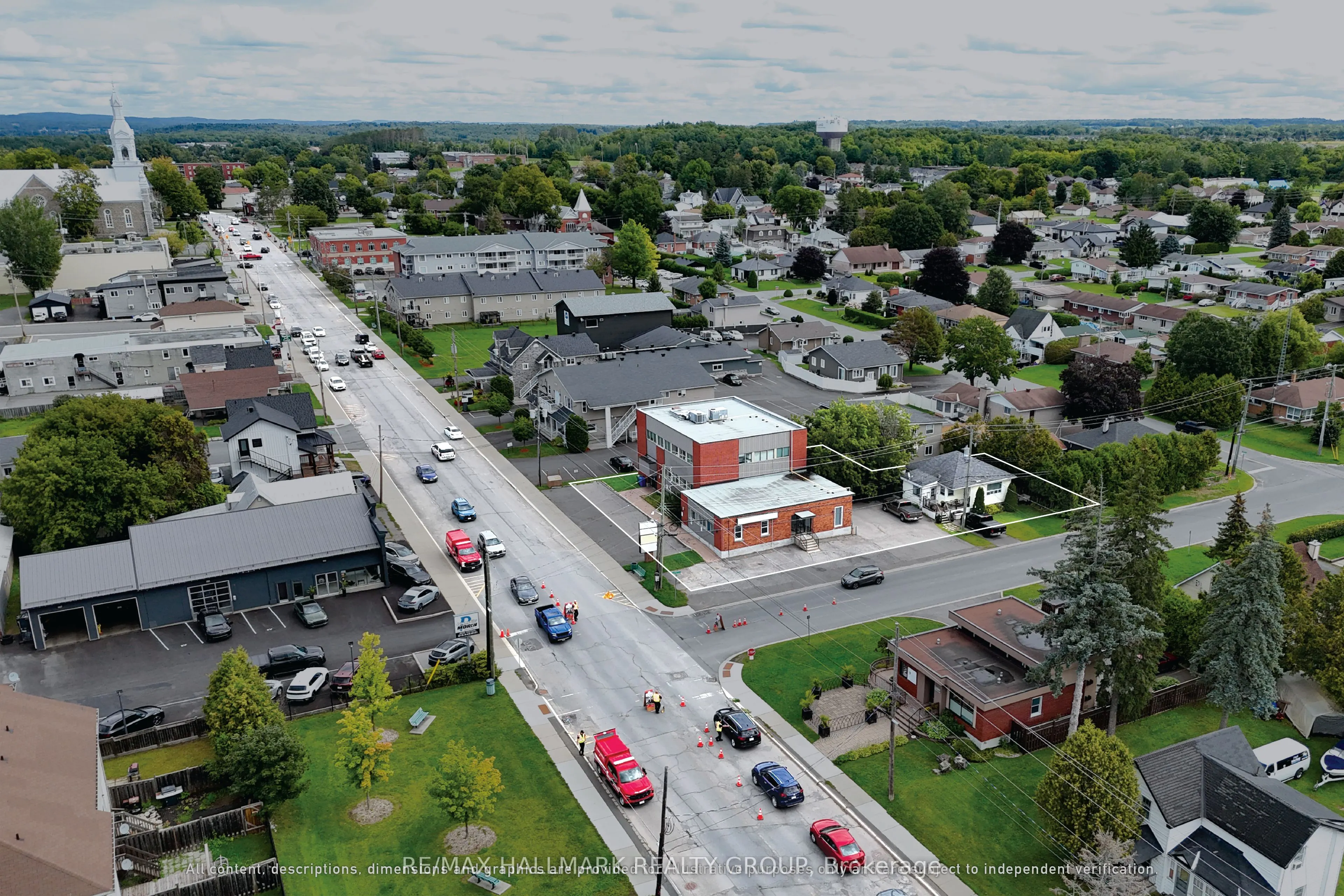 00 Laurier Street