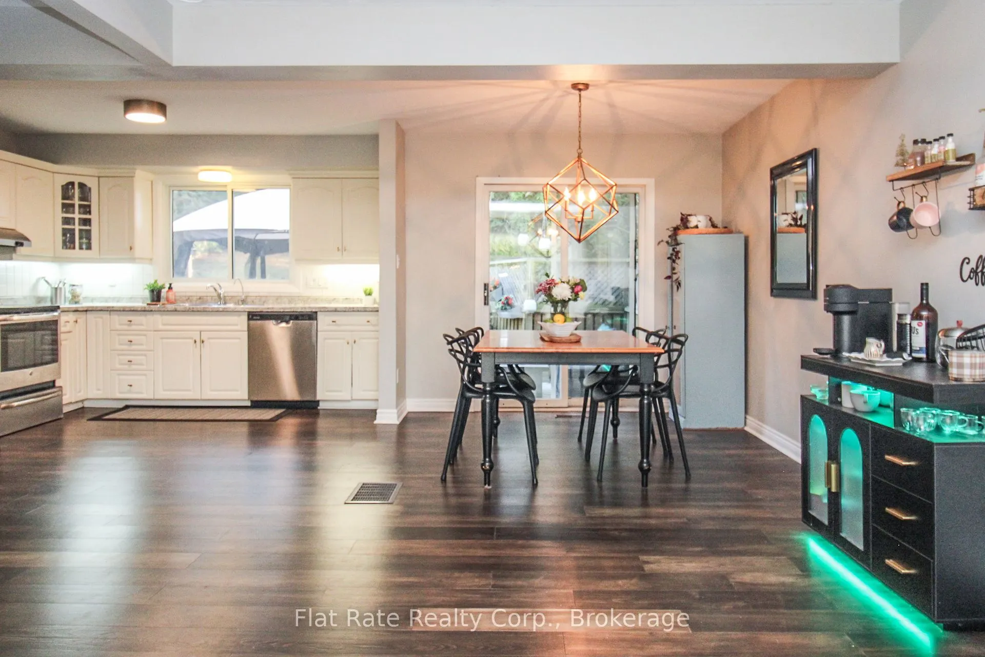 1243 Bridle Drive