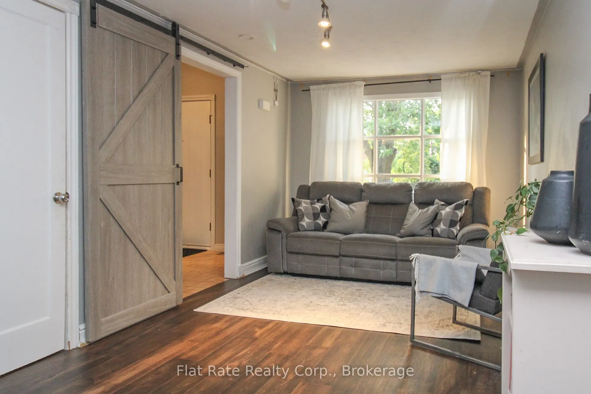 1243 Bridle Drive