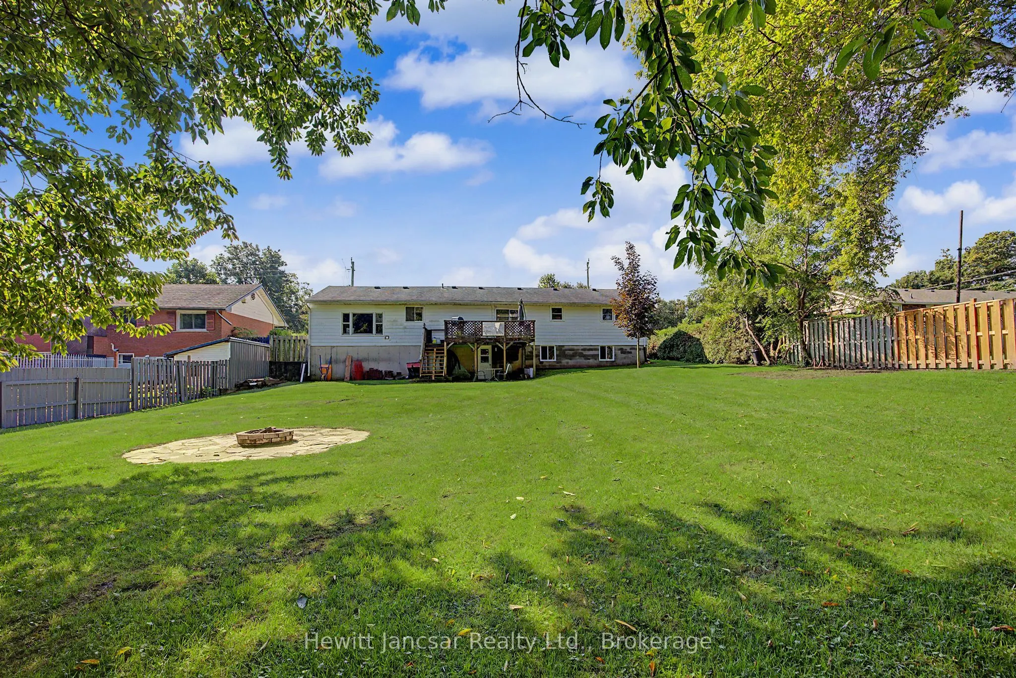 4 Fairview Street