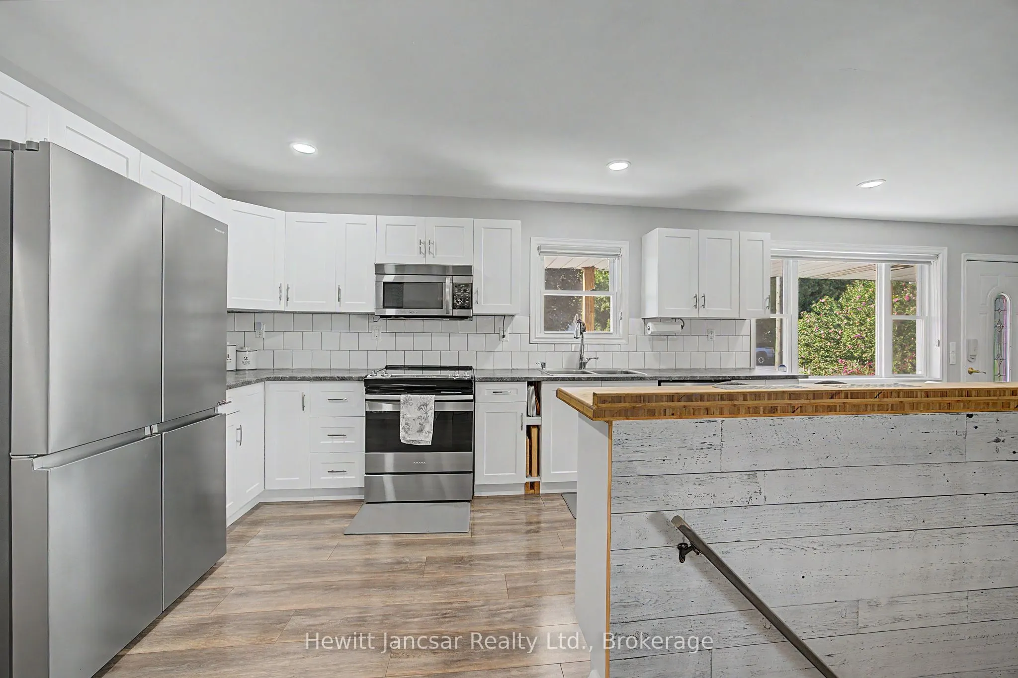 4 Fairview Street