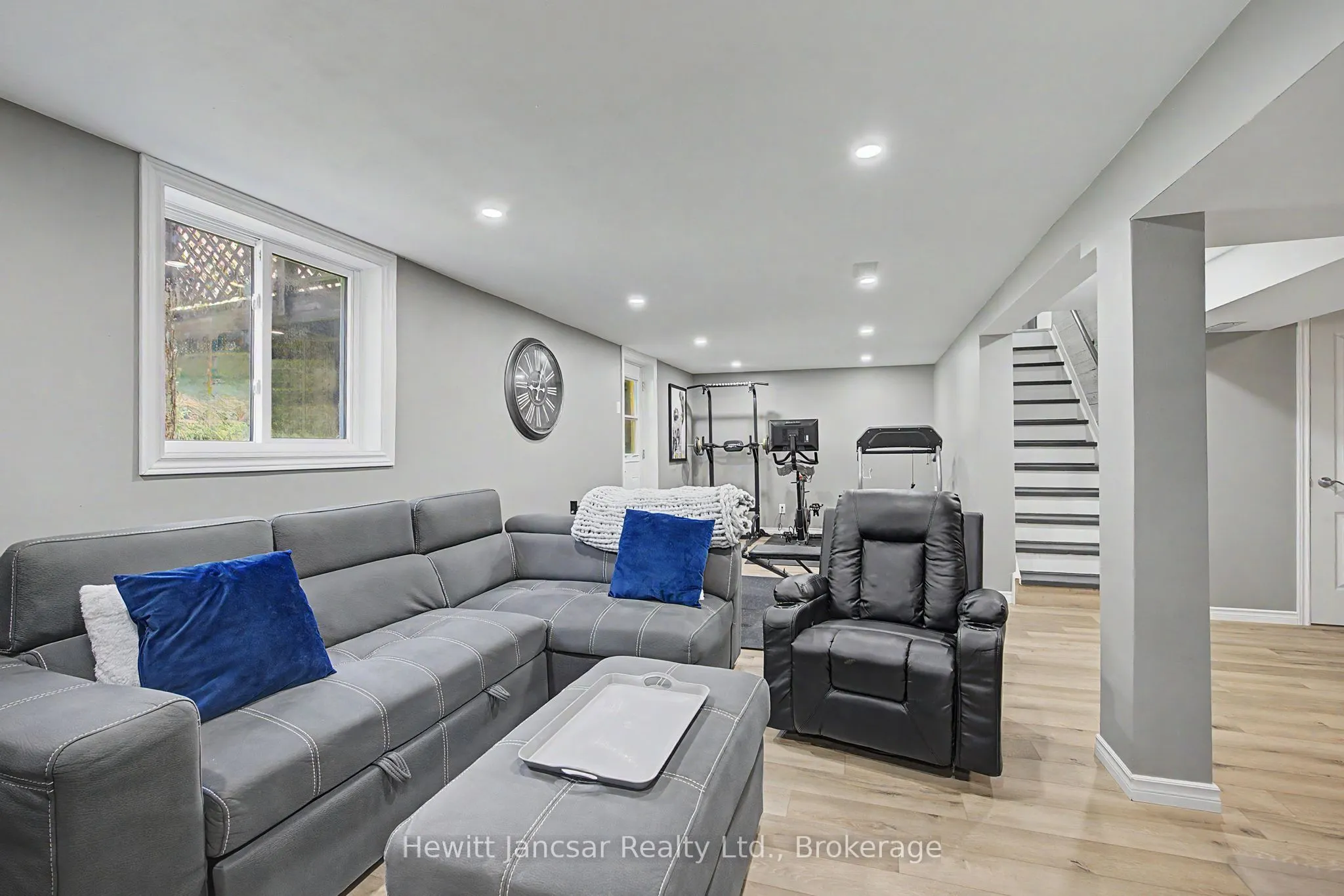 4 Fairview Street