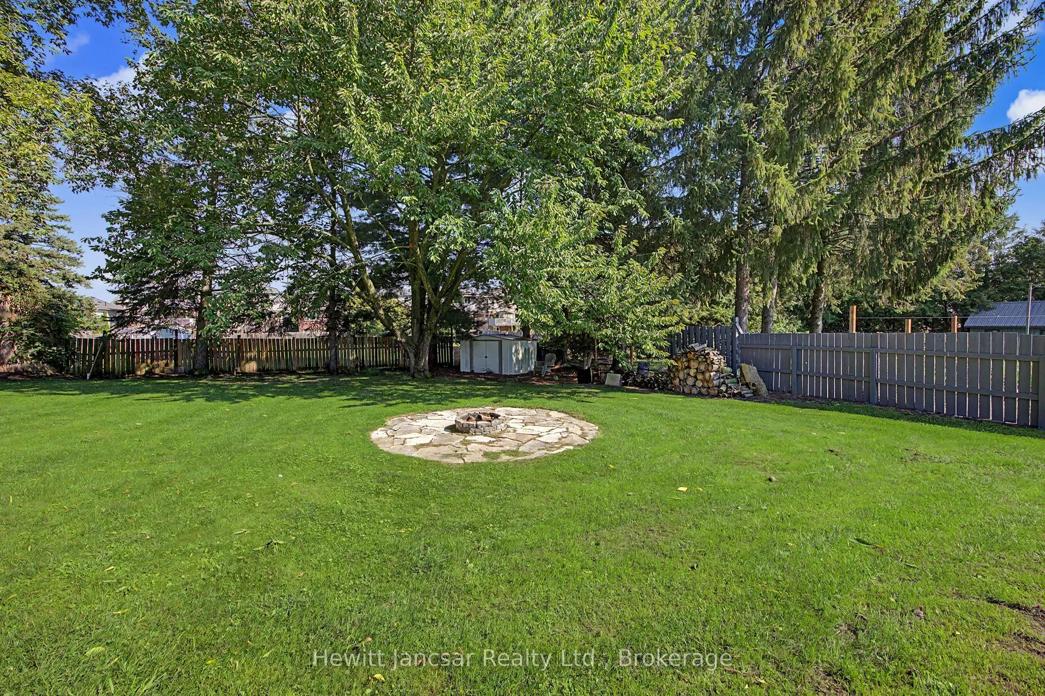 4 Fairview Street