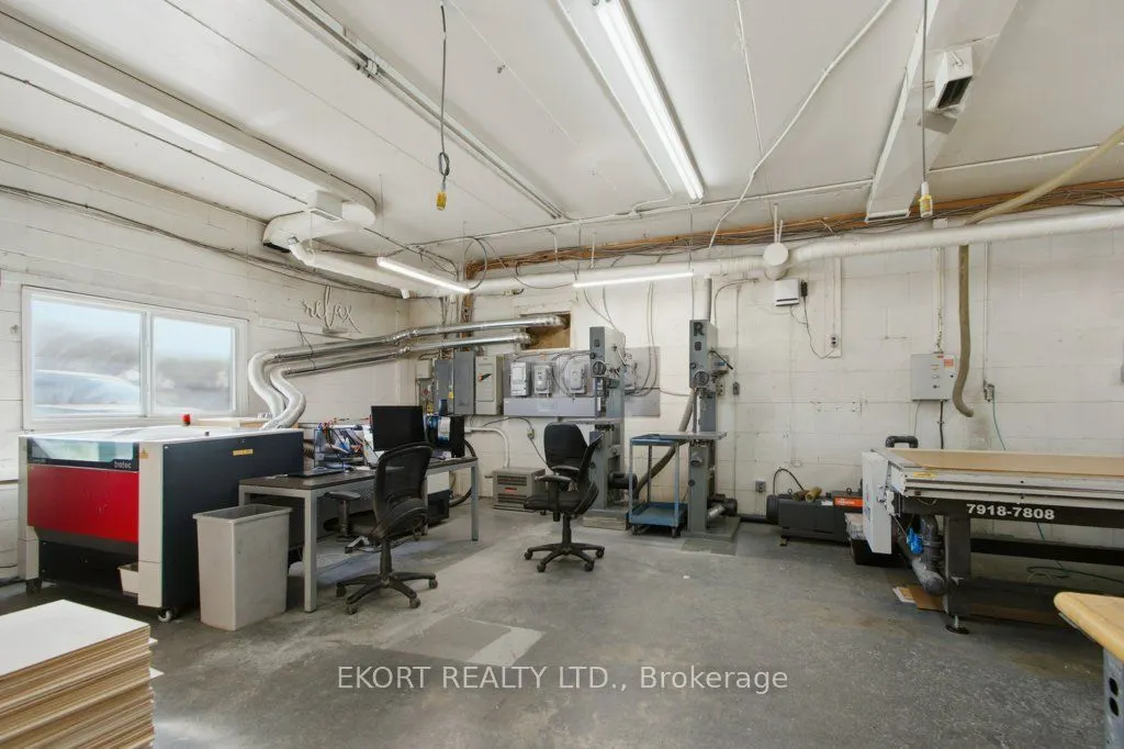 200 STANLEY Street