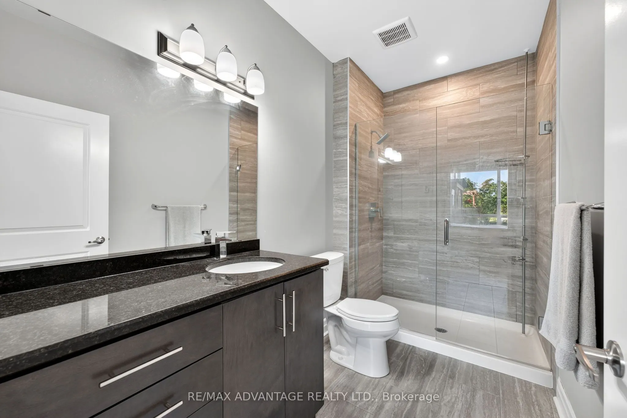 1200 Commissioners Road W #118