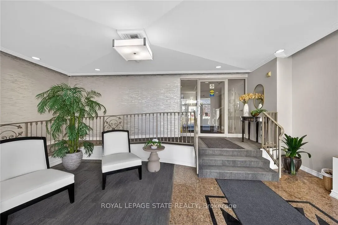908 Mohawk Road E #308