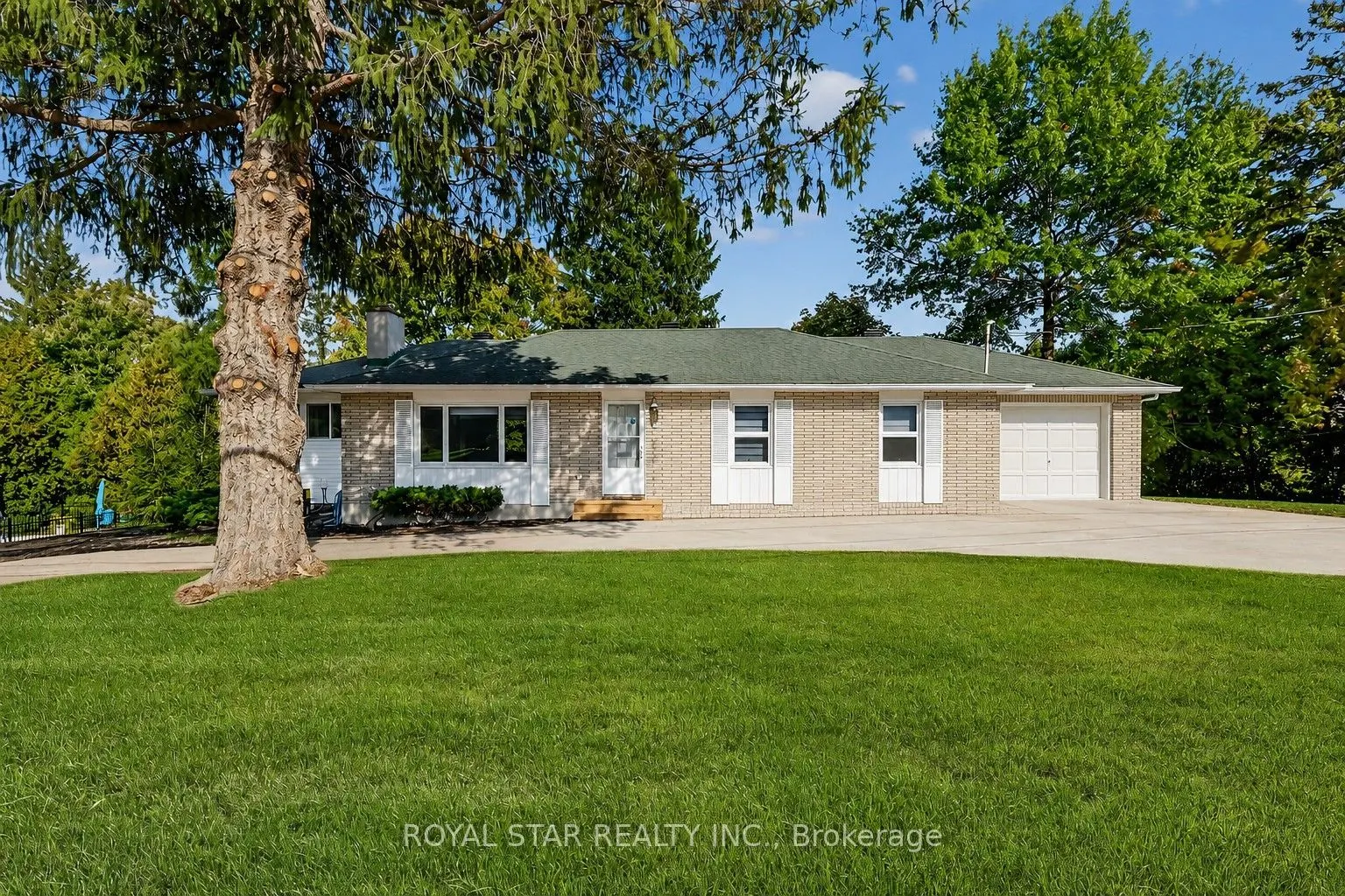 10 Delong Drive
