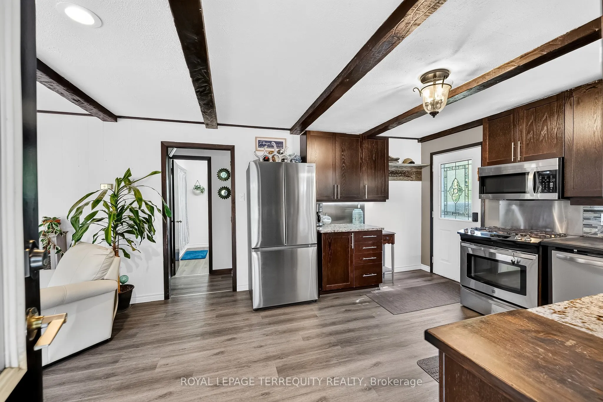 135 Izumi Way
