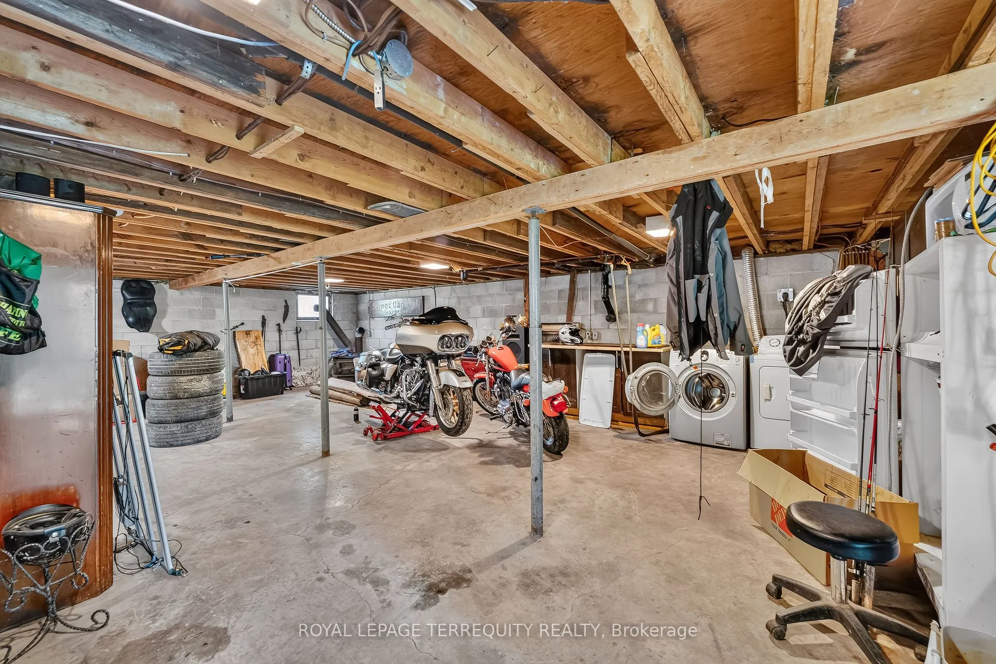 135 Izumi Way