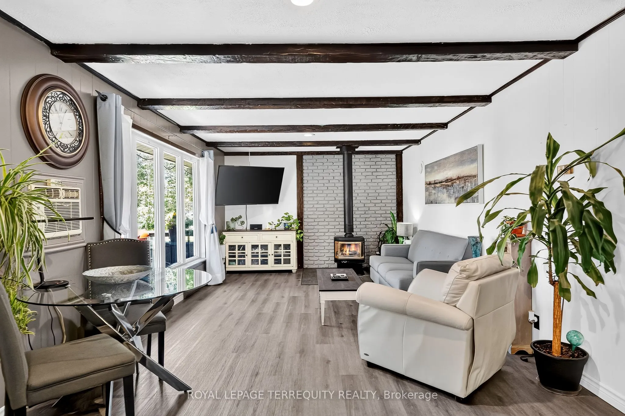 135 Izumi Way