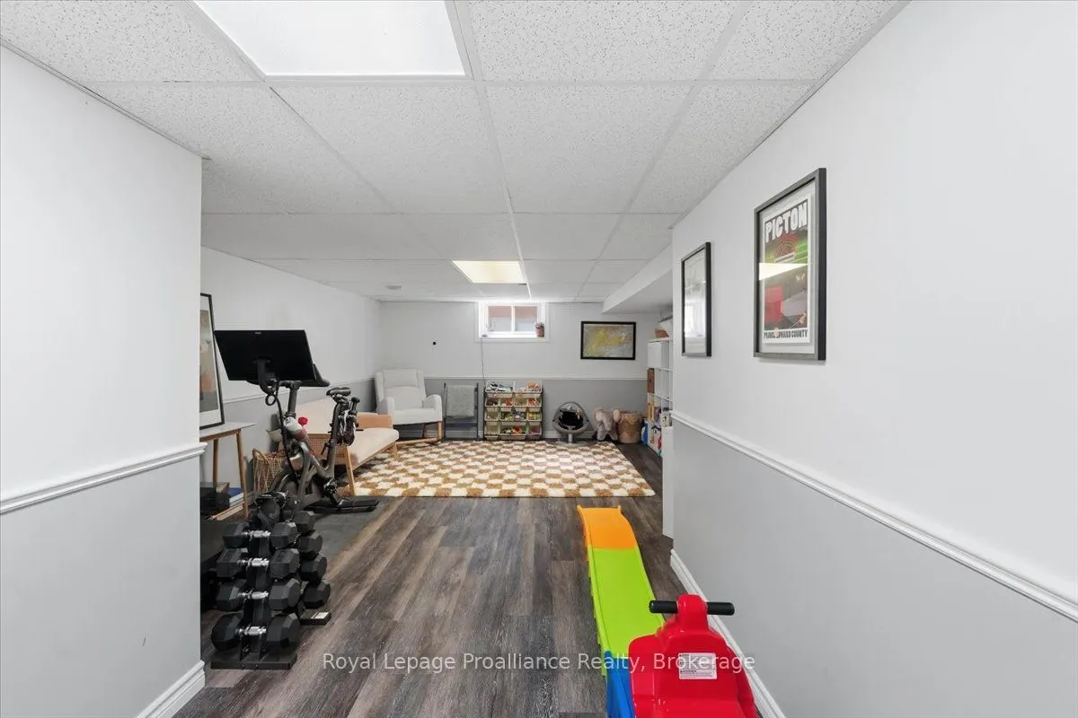24 Harvest Crescent