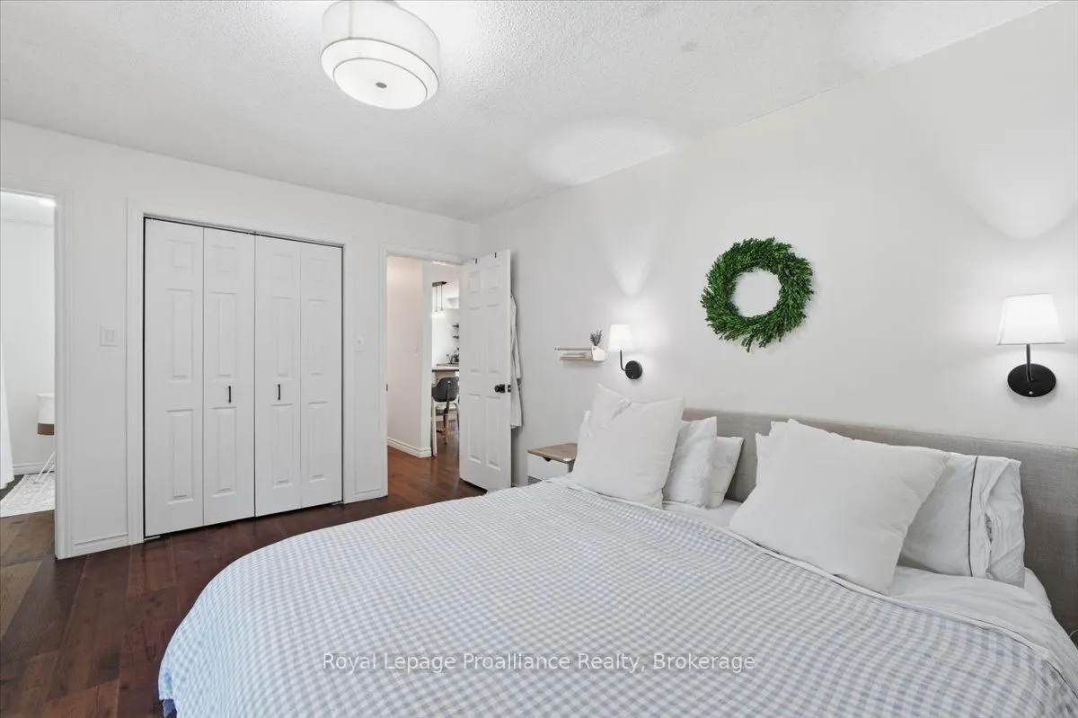 24 Harvest Crescent