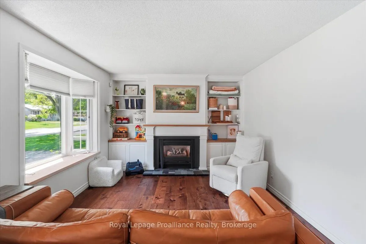 24 Harvest Crescent