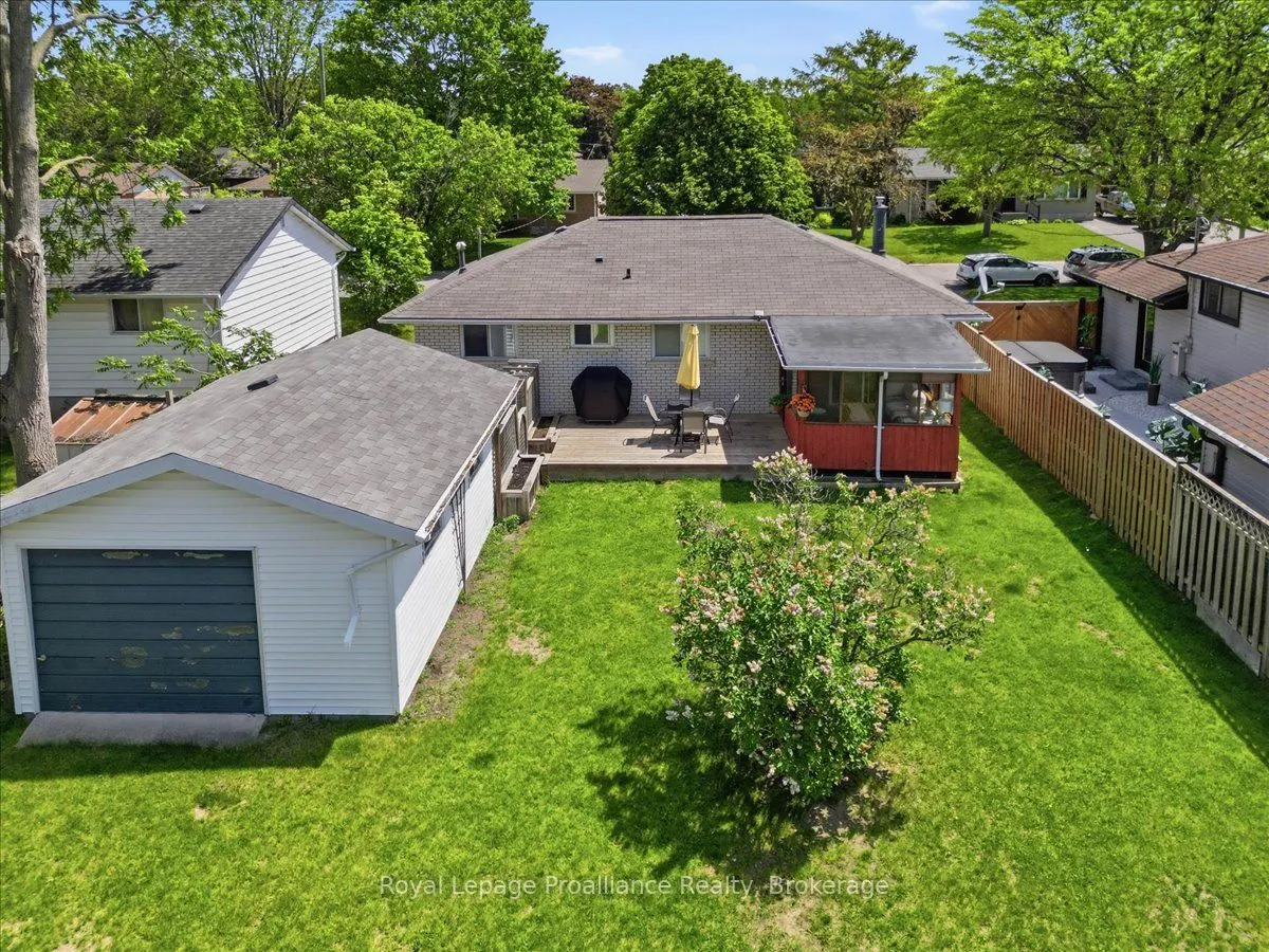24 Harvest Crescent