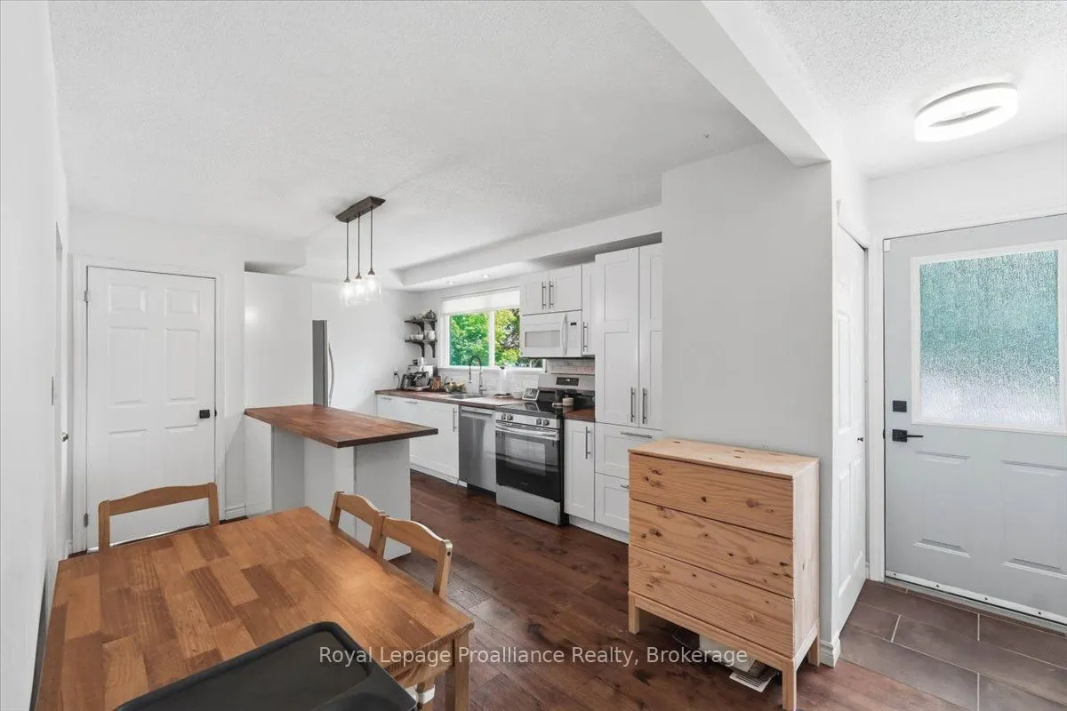 24 Harvest Crescent