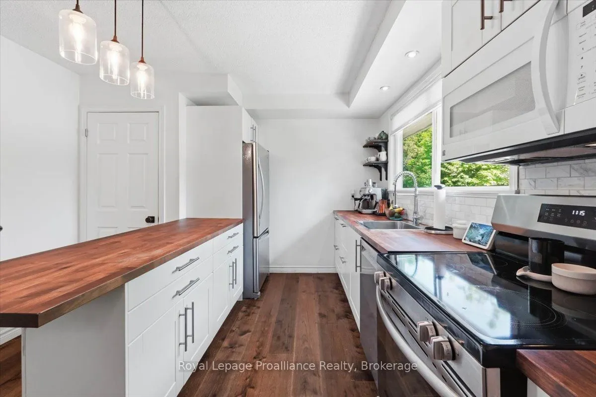 24 Harvest Crescent
