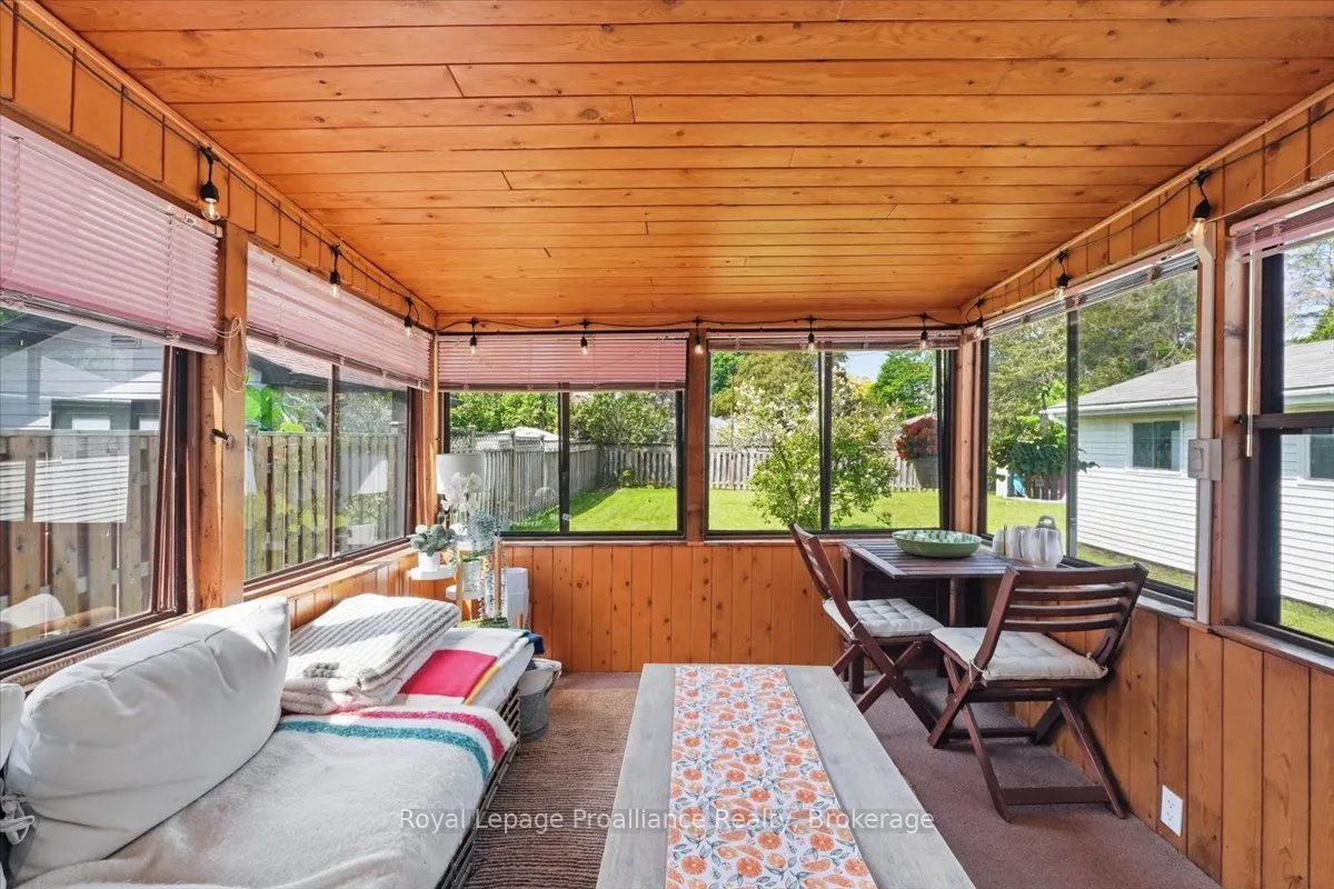 24 Harvest Crescent