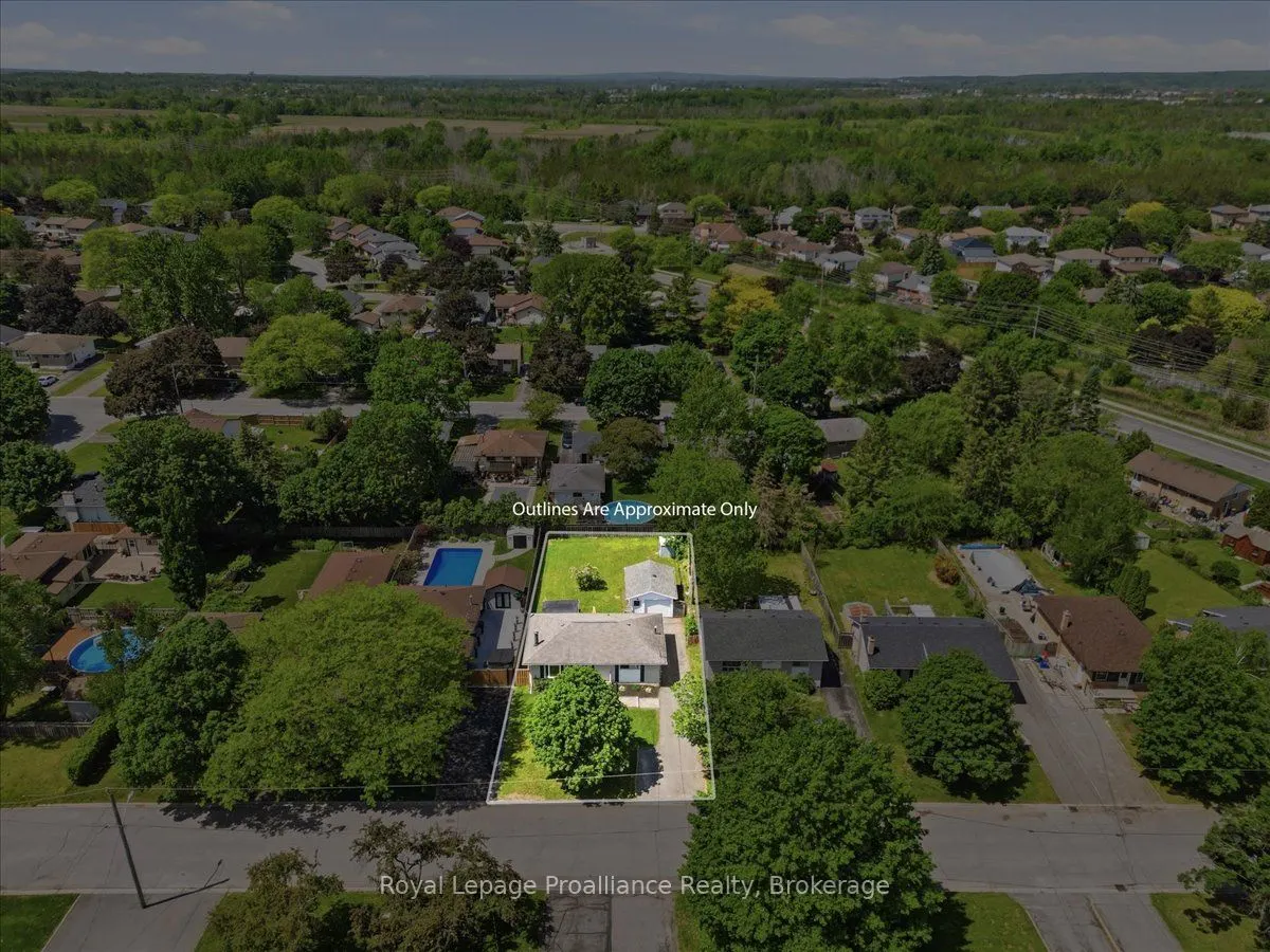 24 Harvest Crescent