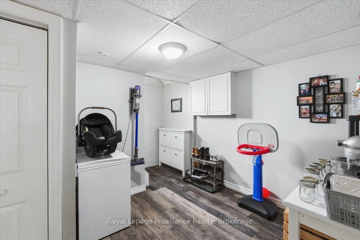 24 Harvest Crescent