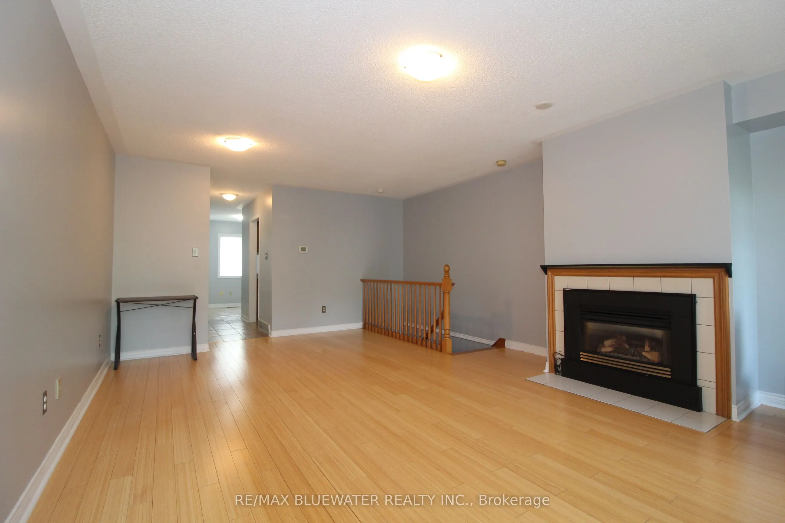 48 Ontario Street S #7