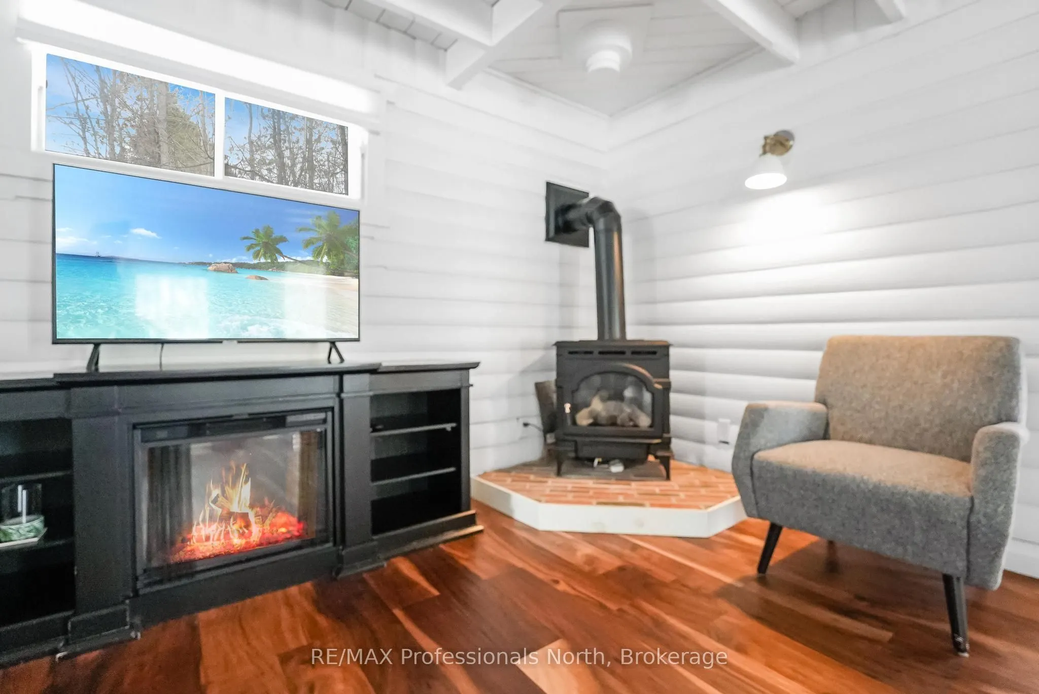 1044 Shanahan Trail