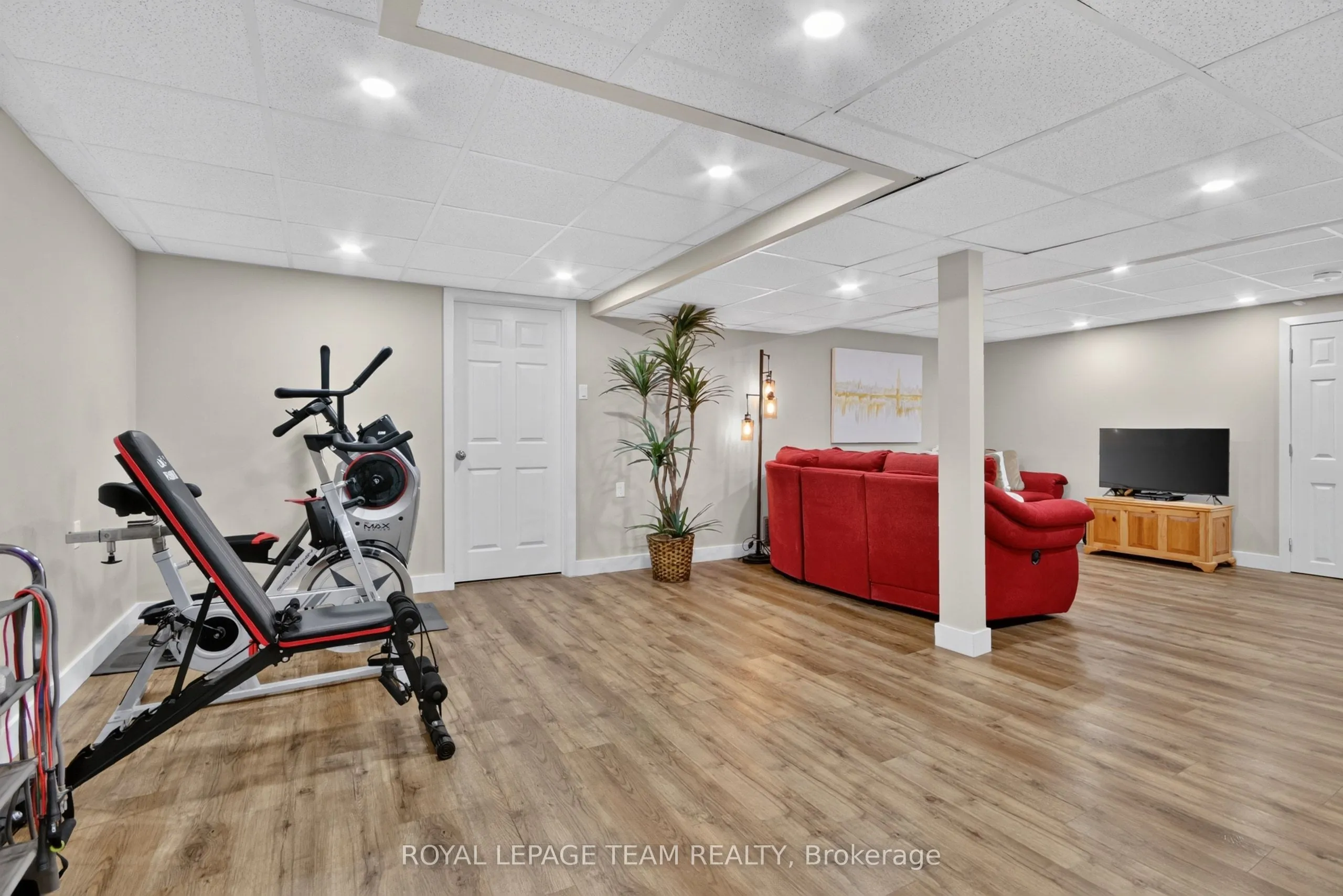 2710 River Road