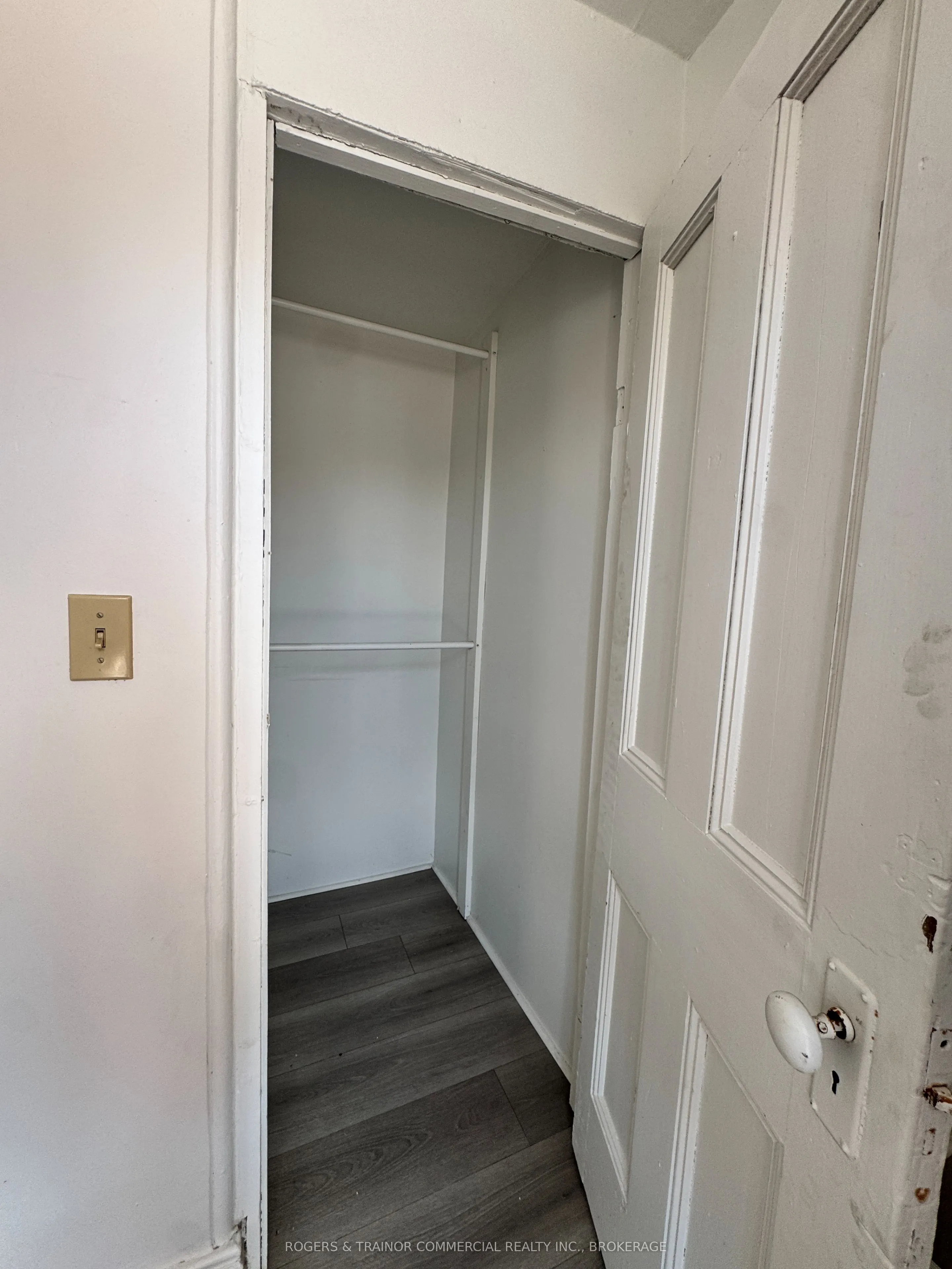 154 Division Street
