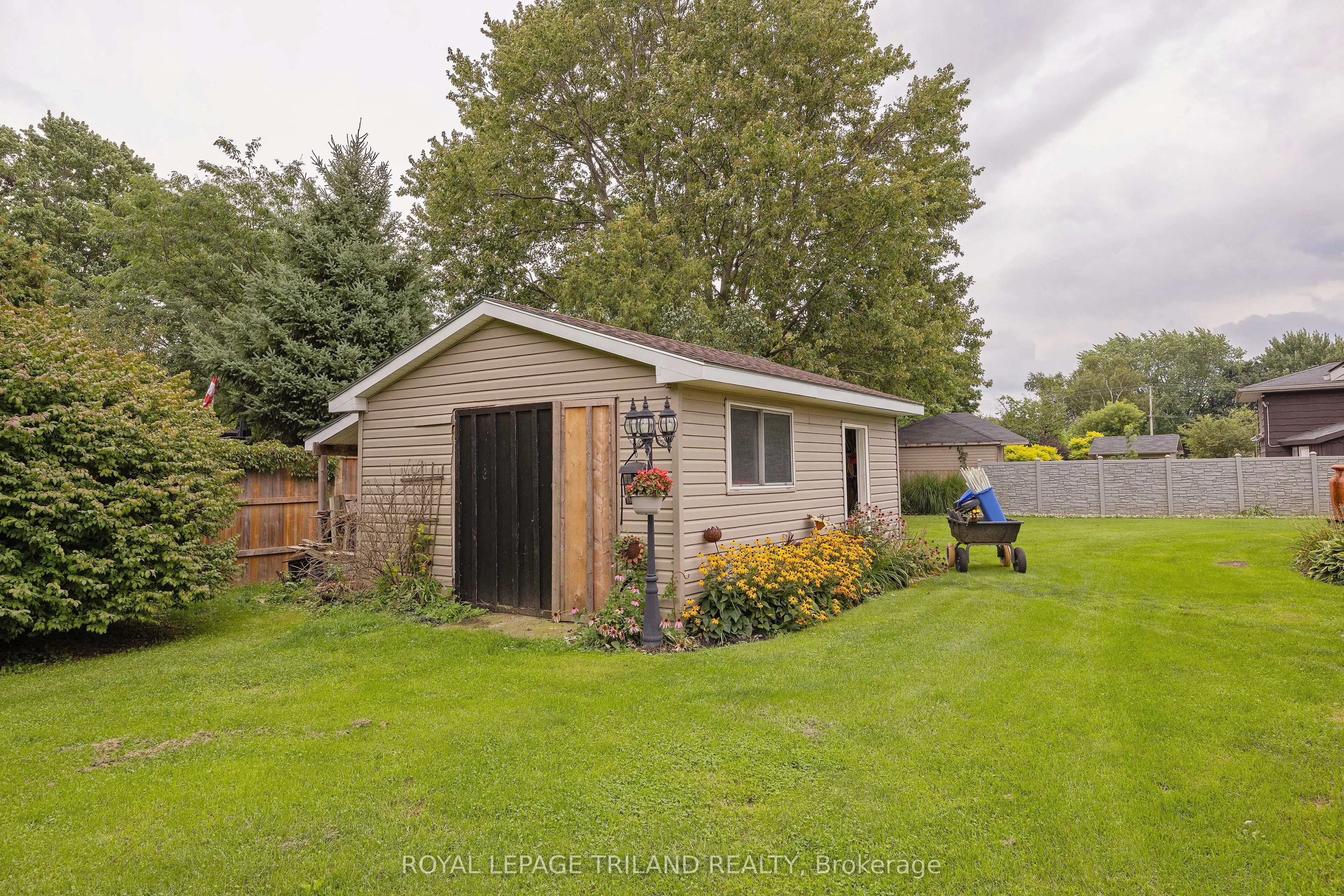 17 Minler Road