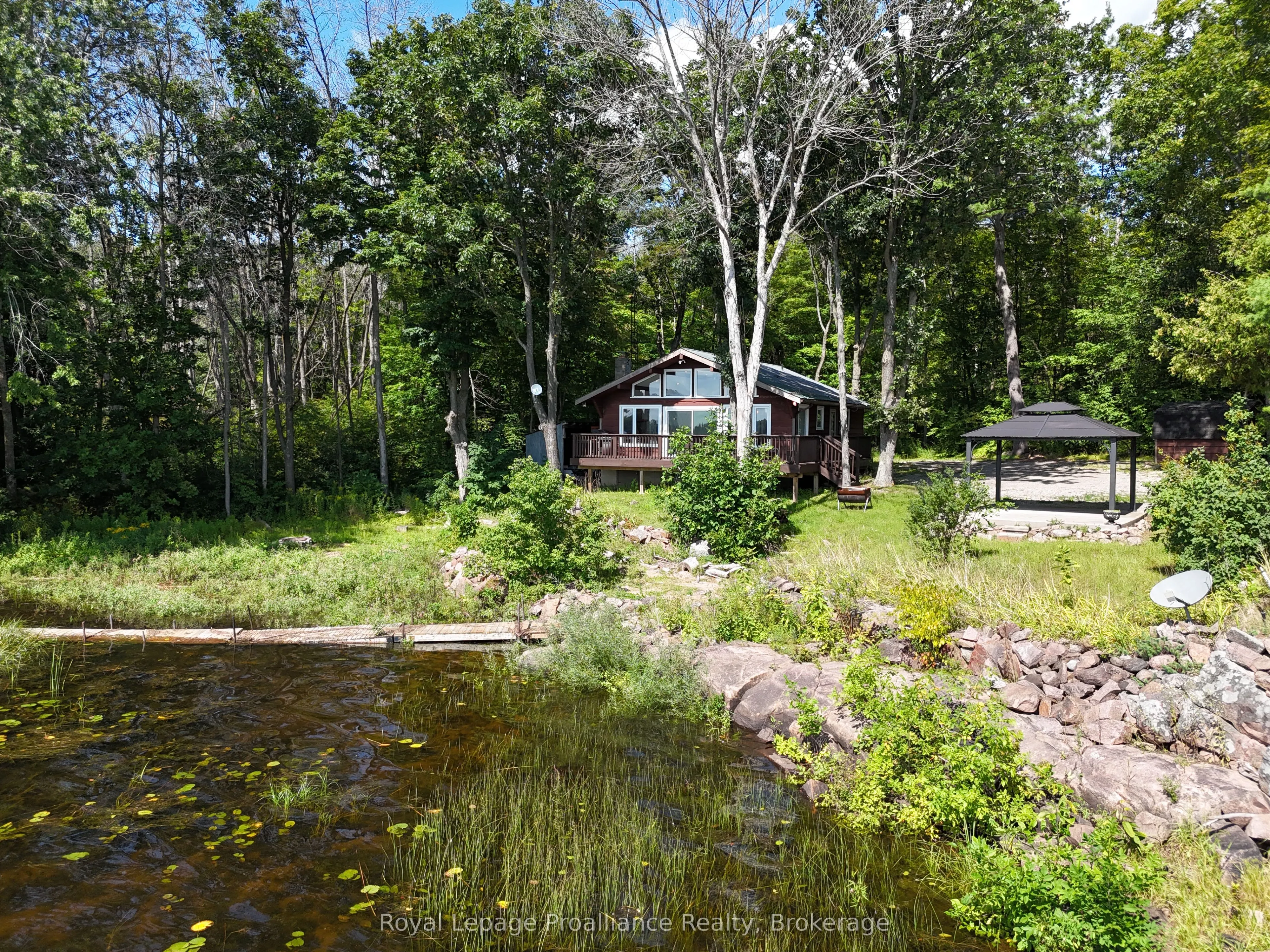 214 Lakeview Lane