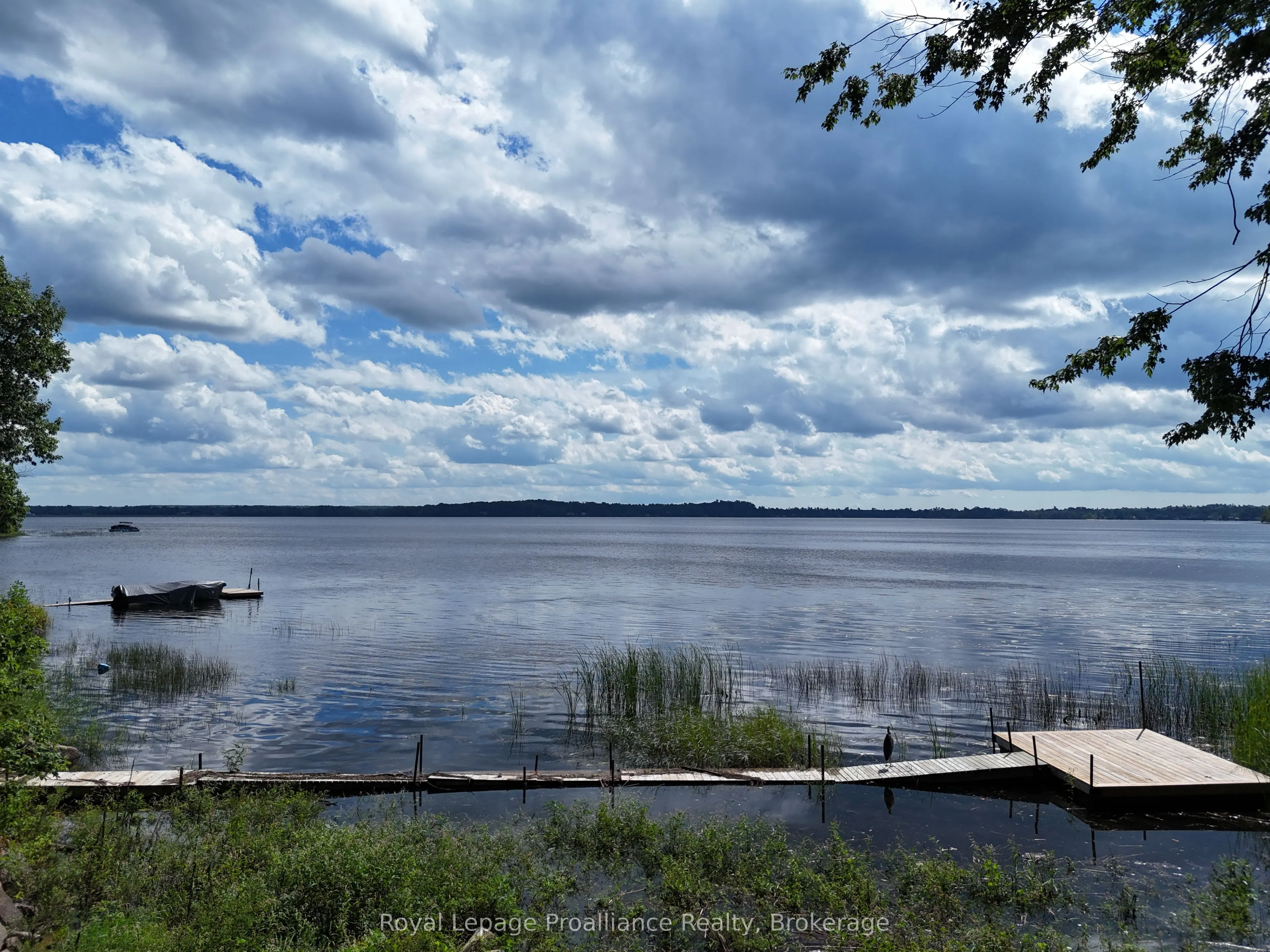 214 Lakeview Lane