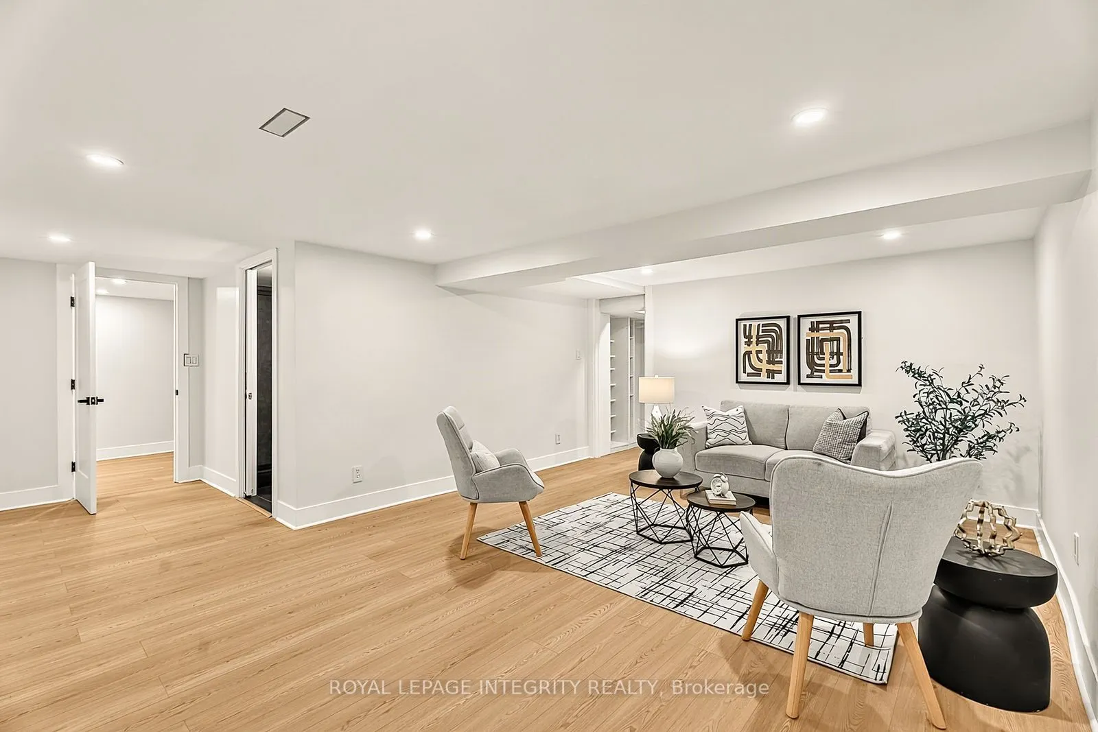 731 Ludgate Court