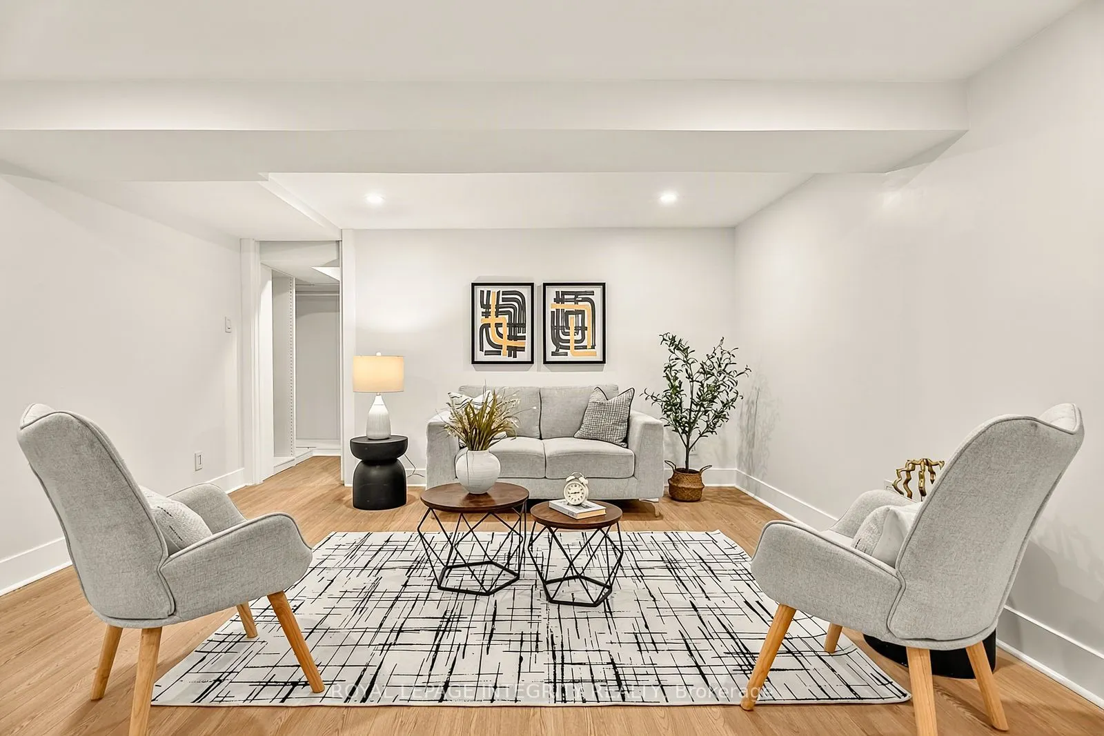 731 Ludgate Court