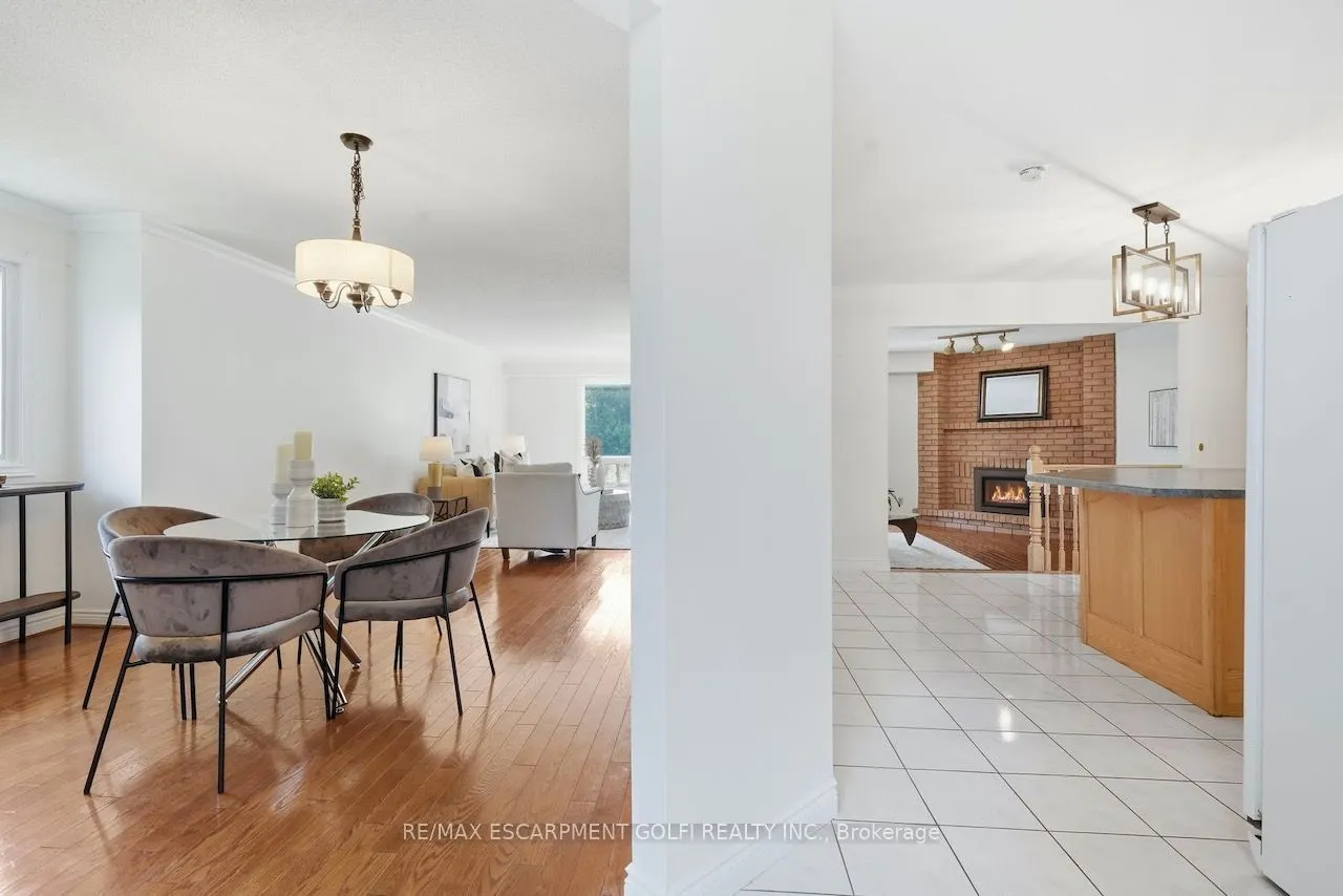 12 Sumner Crescent