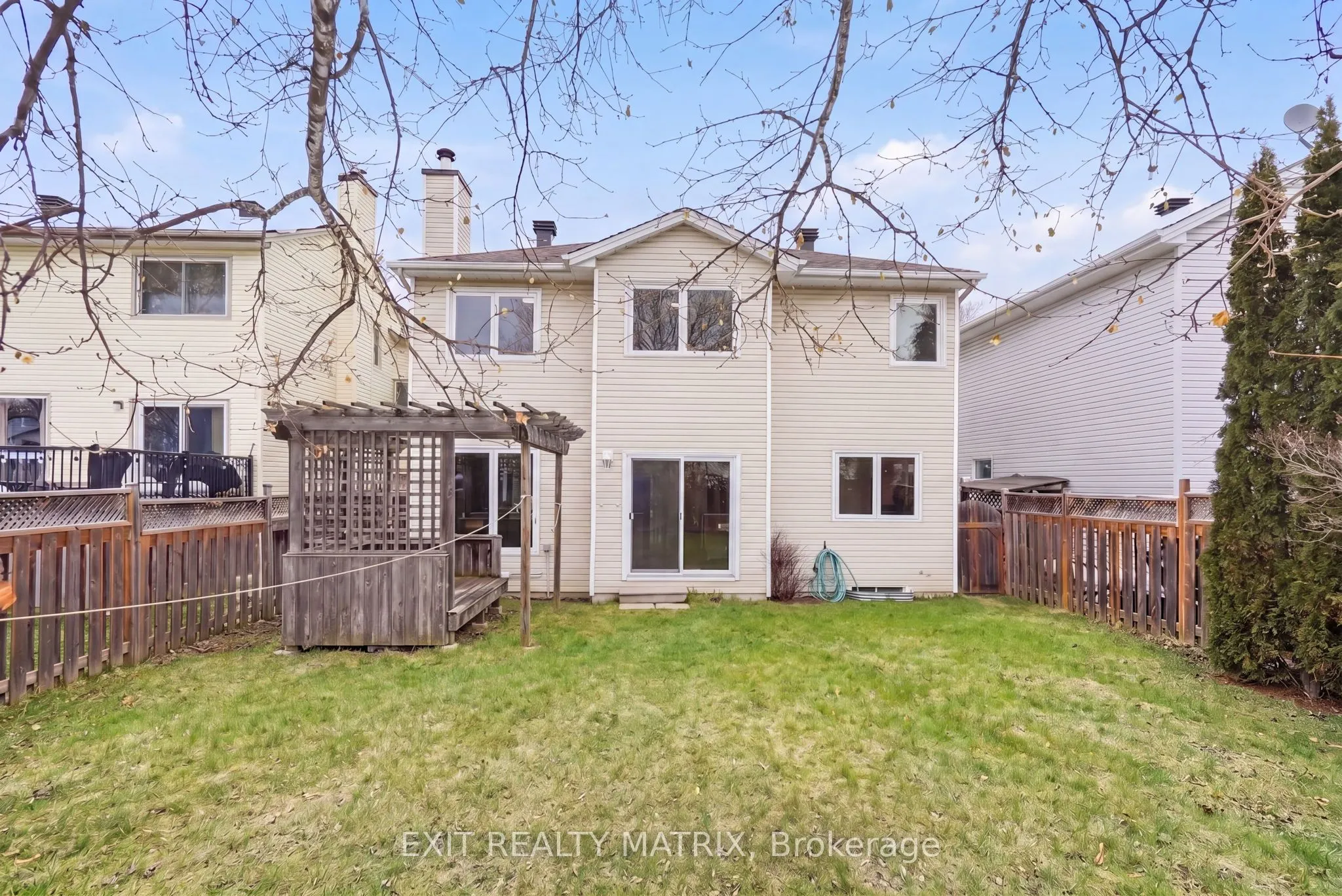 727 Brome Crescent
