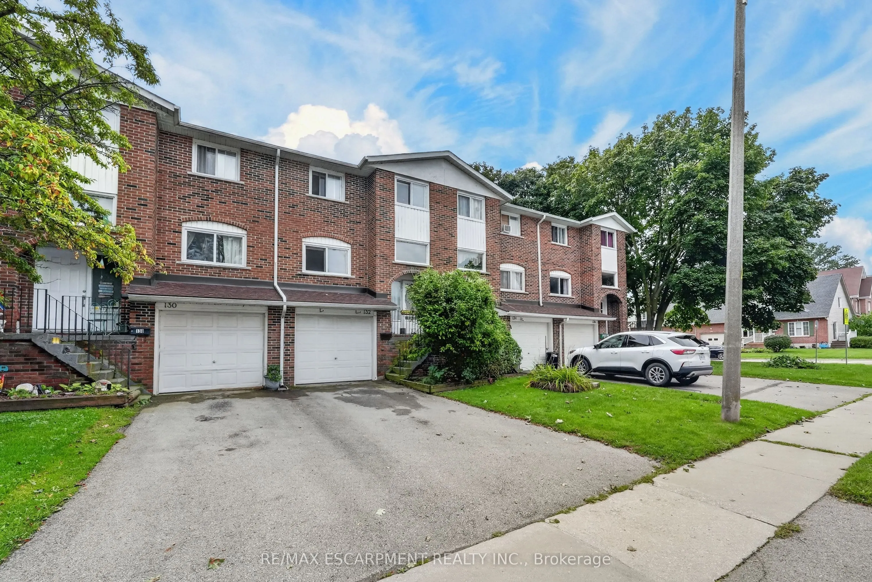 132 LOCK Street W #3