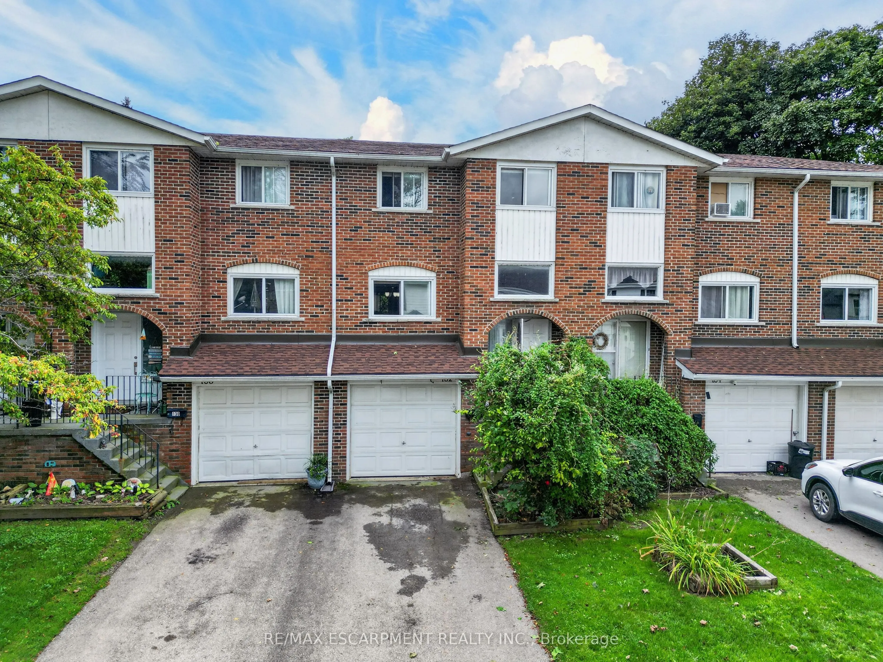 132 LOCK Street W #3