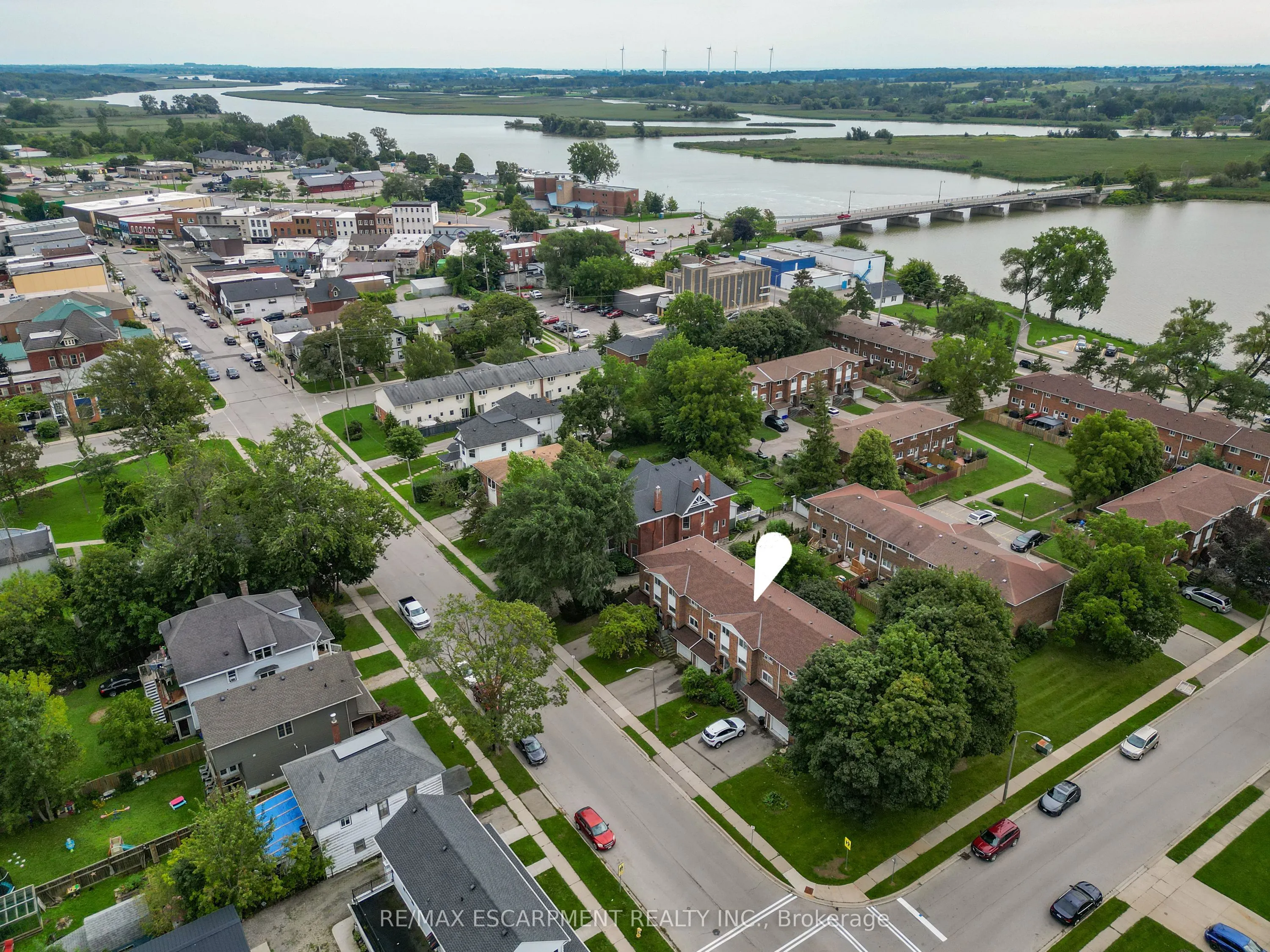 132 LOCK Street W #3