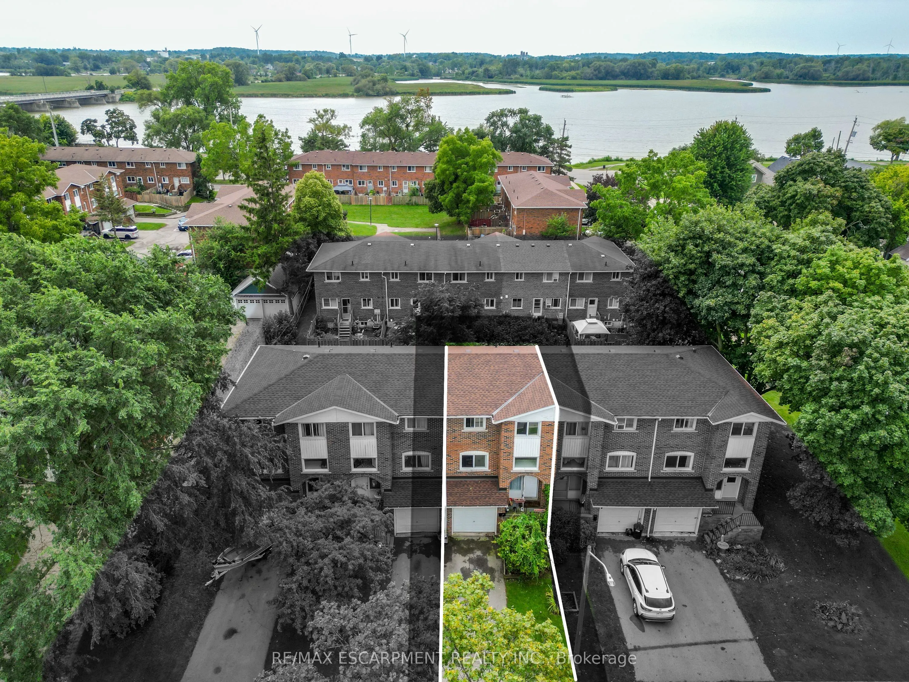 132 LOCK Street W #3