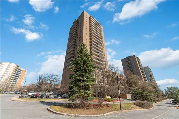 505 ST LAURENT Boulevard #903