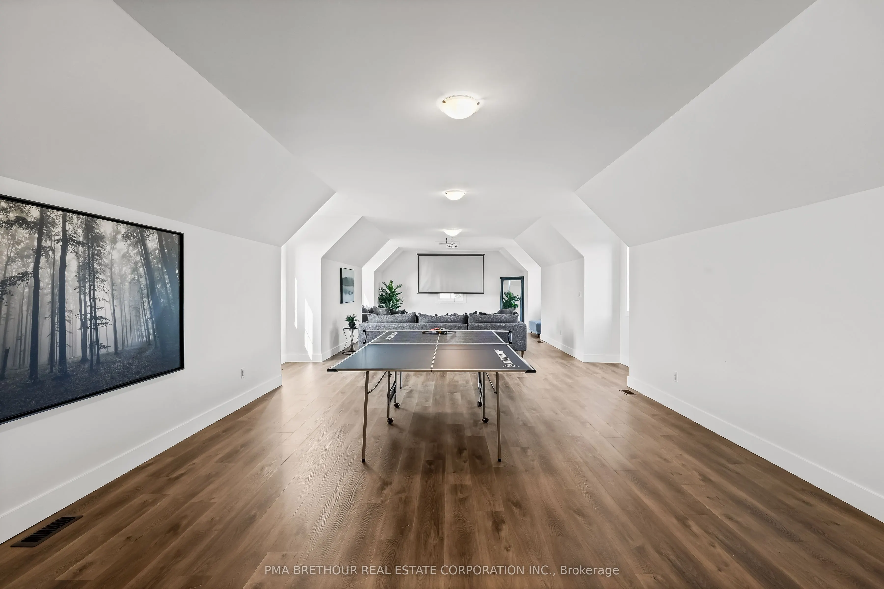 48 Pleasant View Crescent