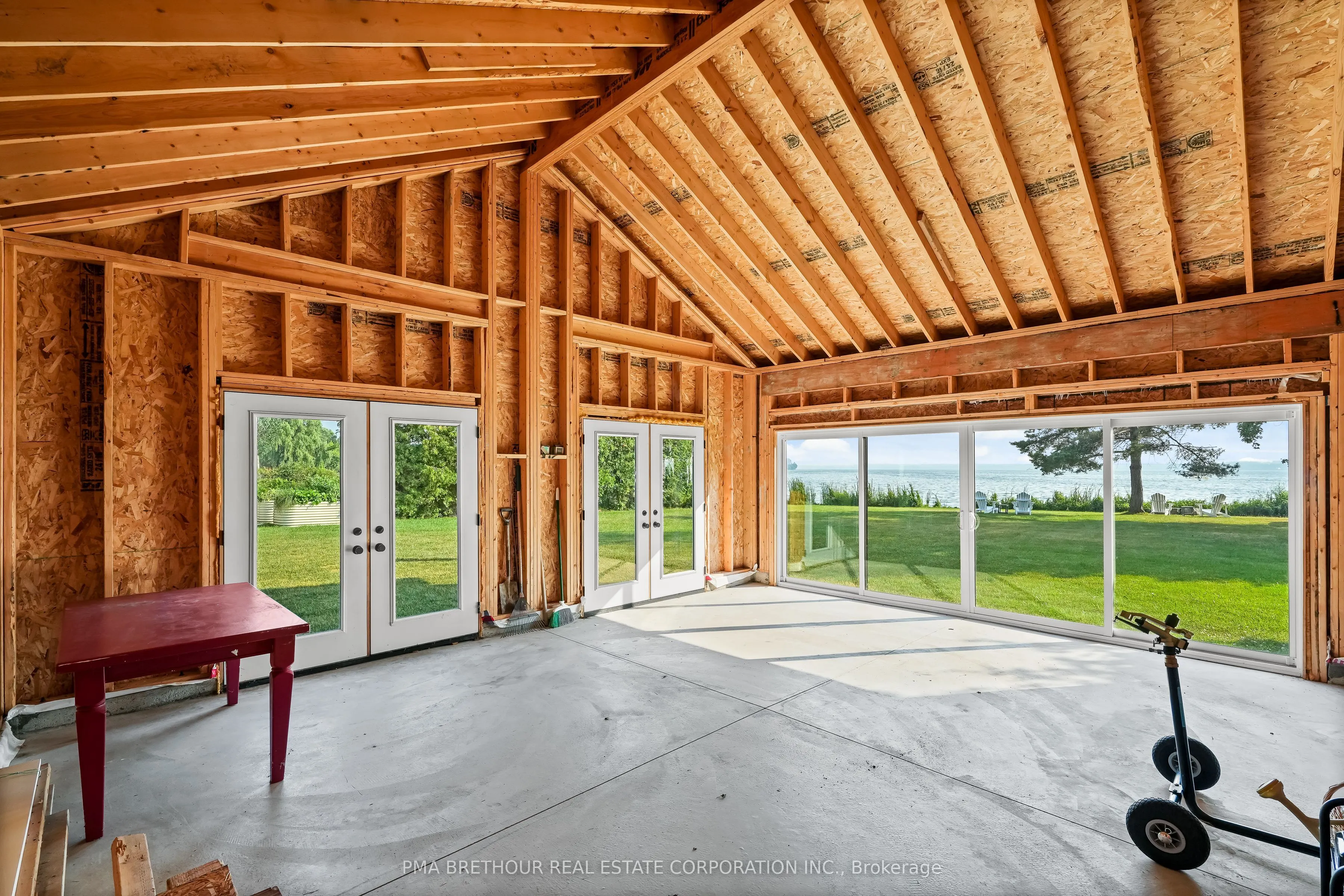 48 Pleasant View Crescent