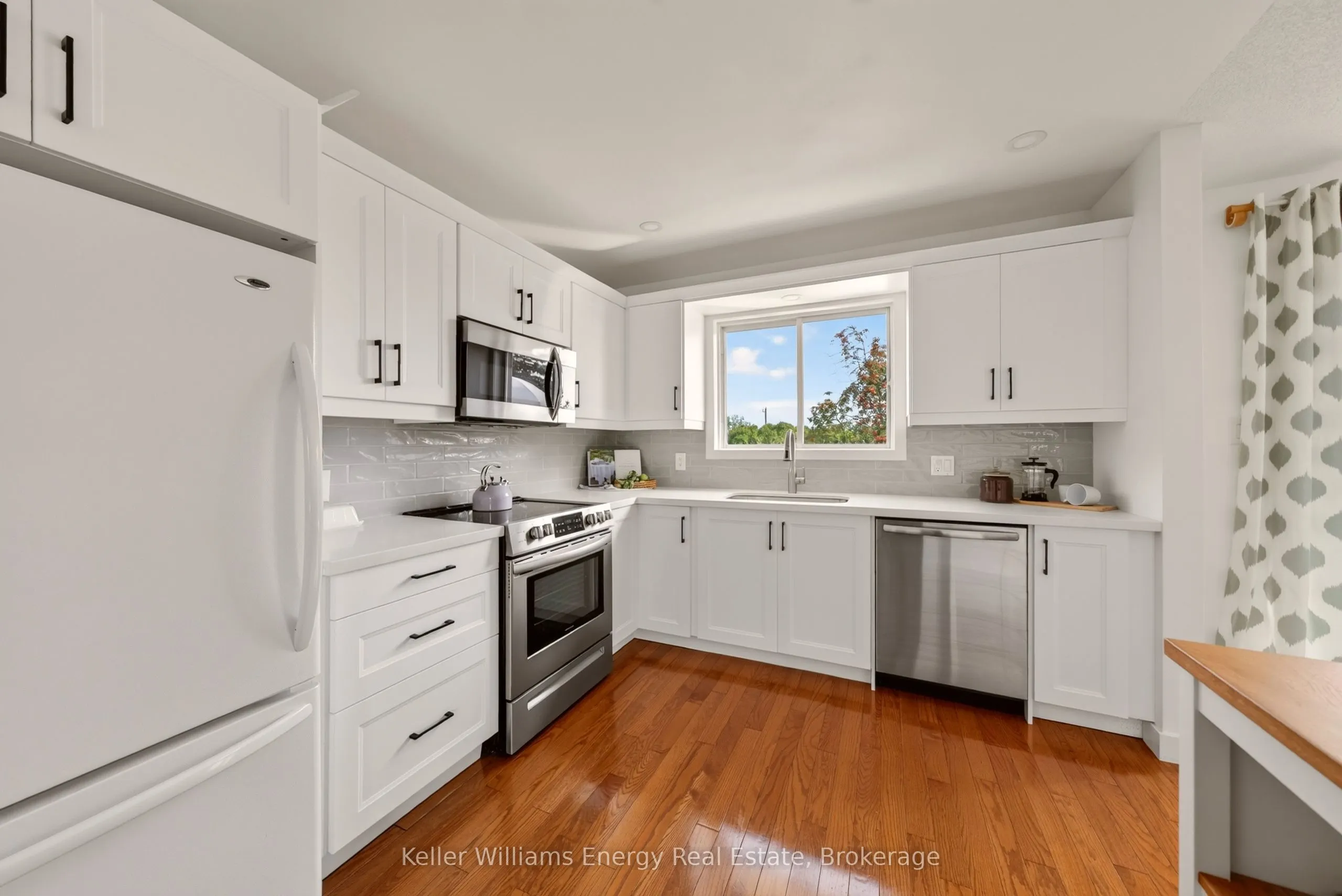 5 Harbourview Crescent