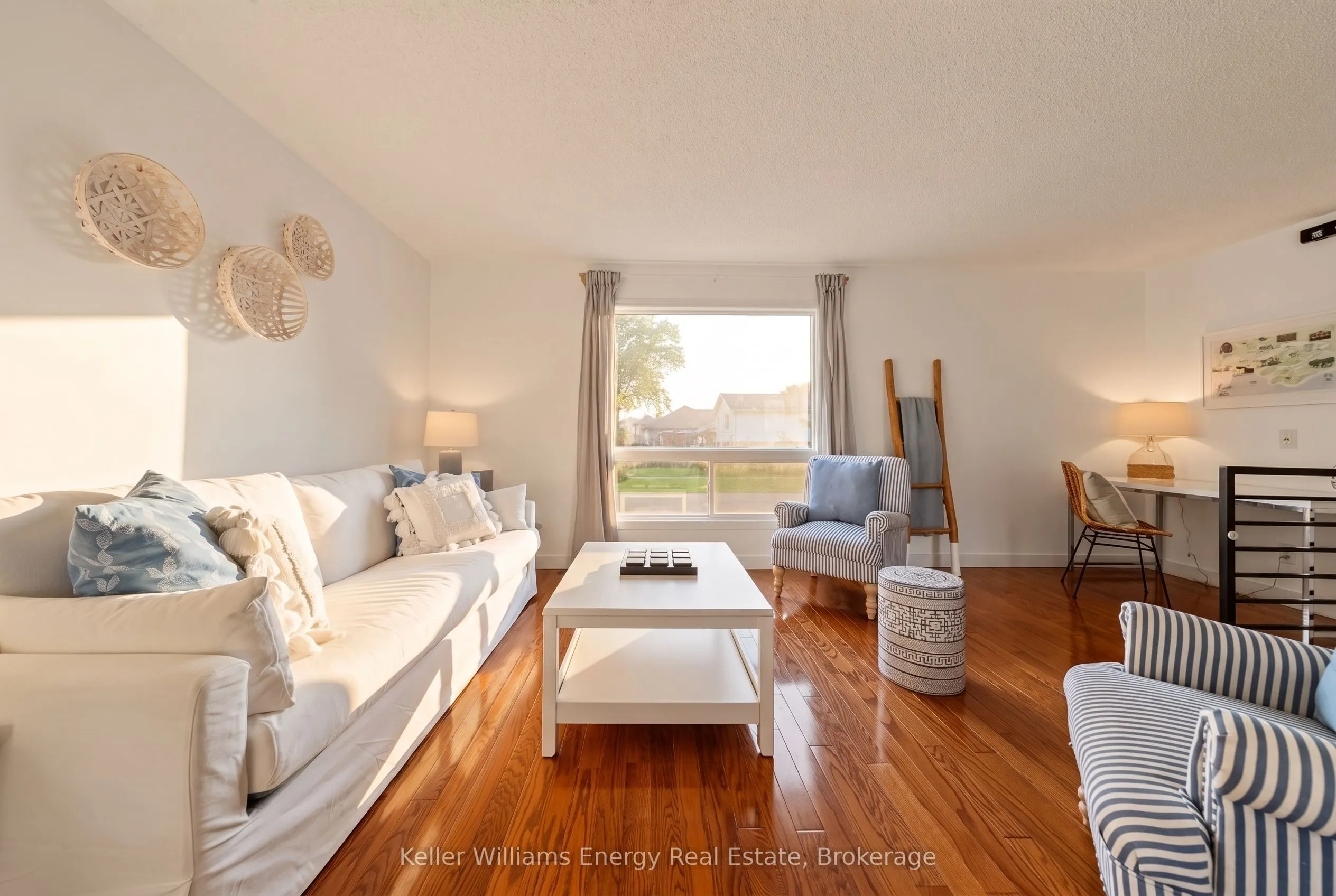 5 Harbourview Crescent